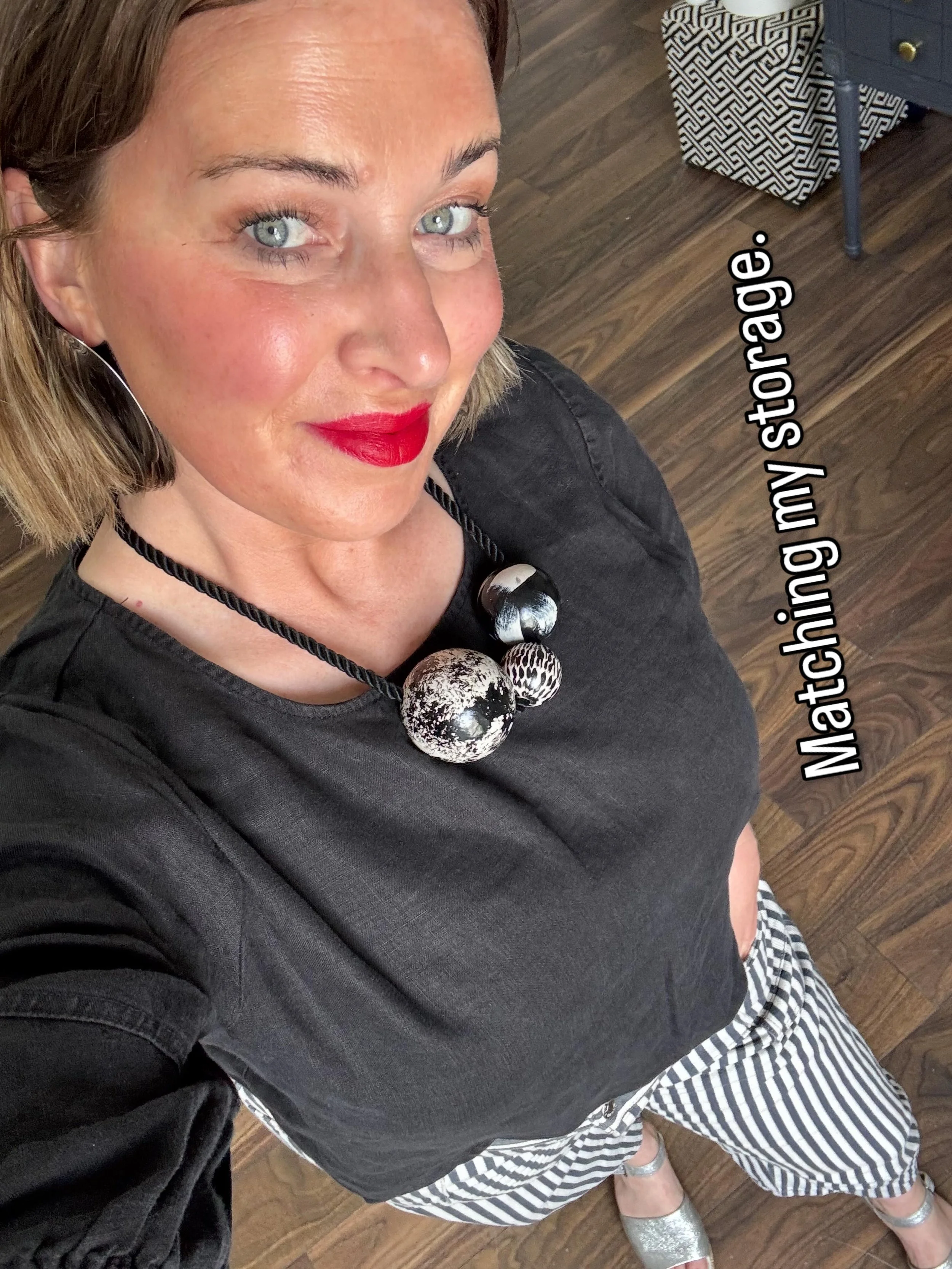 MONOCHROMATIC 
Overdone the bronzer and packed a punch with the lippy to pronounce my face above the black 🫶

Looking forward to a session in colour 🌈

#silveraccents