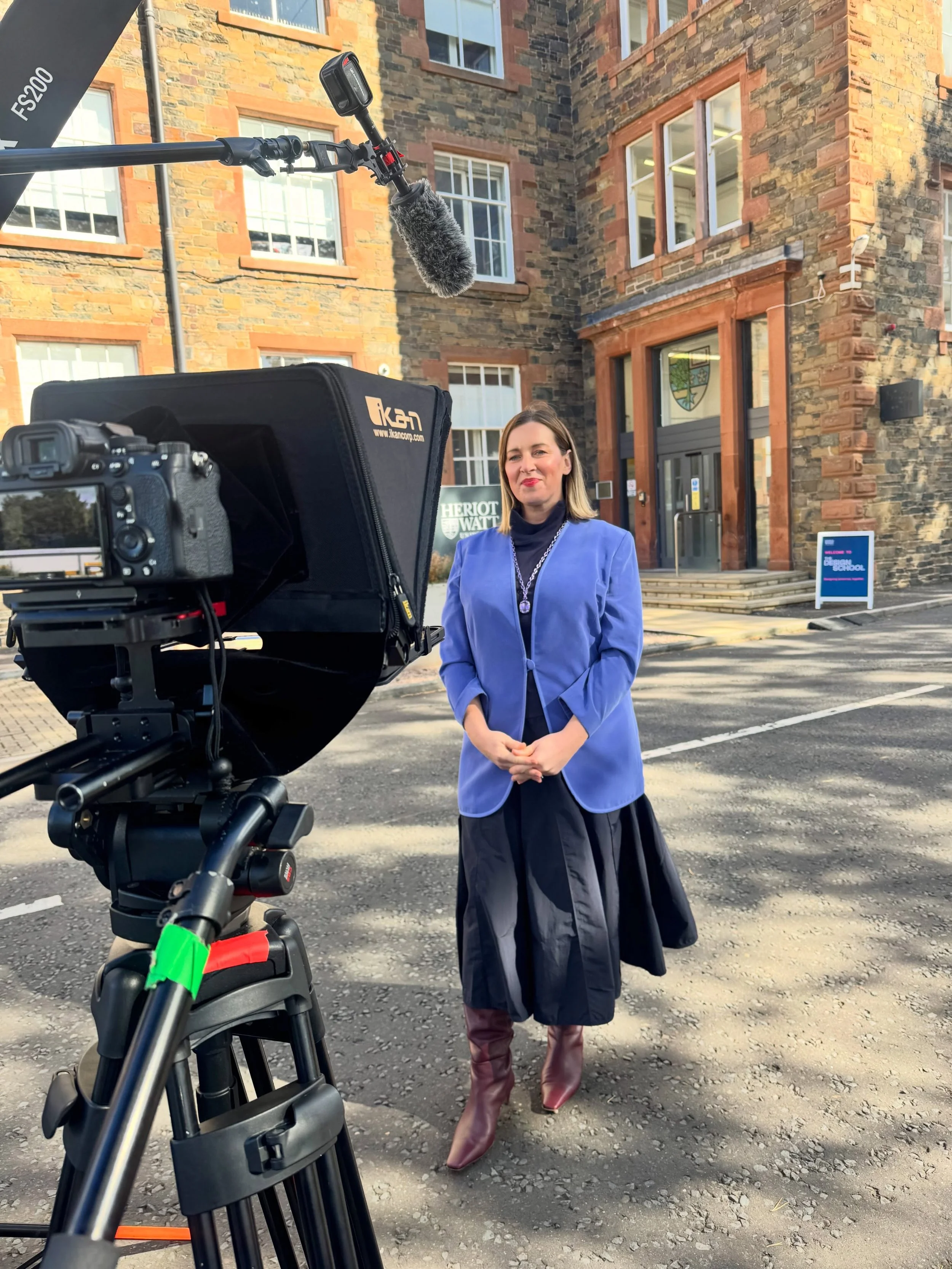 Filming 📹

THE DESIGN SCHOOL @heriotwattuni 

Styling @thecolourfuledit 

Beautiful clients ❤️

Hair styling - don&rsquo;t look @juliekinghair 

Gorgeous tones on a beautiful lady ❤️ 

Lipstick choices 💋

Vintage @chloe 

Mr and Mrs B 🌈

Brisbane 