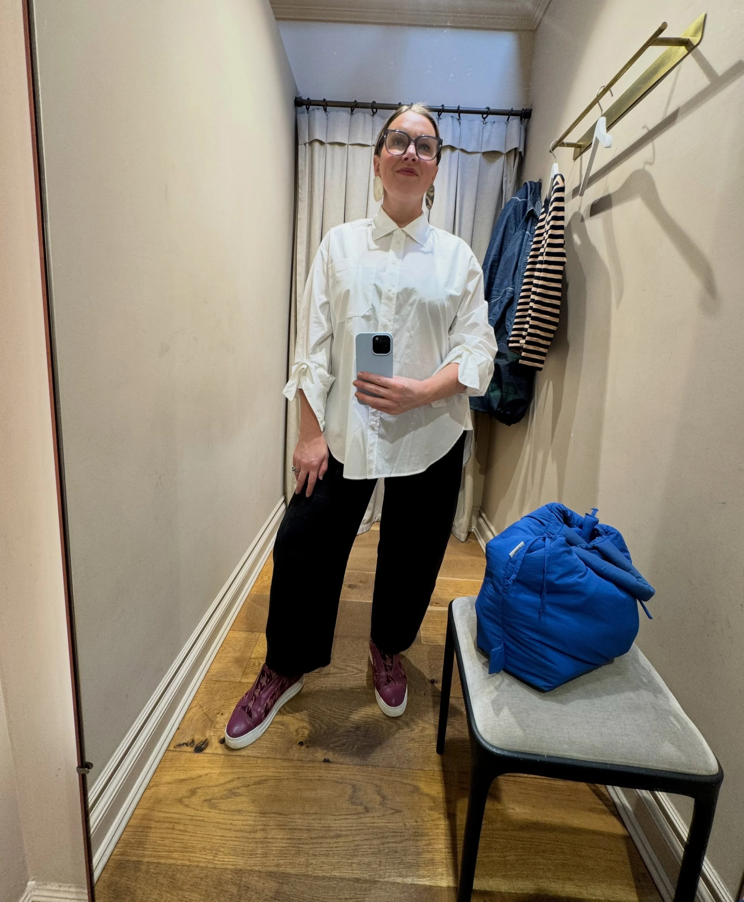 THE MIGHTY WHITEY 
Have I potentially found my perfect white shirt @insidejigsaw @jigsaw_edinburgh 🫶 Look at that cuff detail 👌

I had a lovely catch up with the Jigsaw team yesterday. With dates in the diary for a style talk, plus colour sessions.