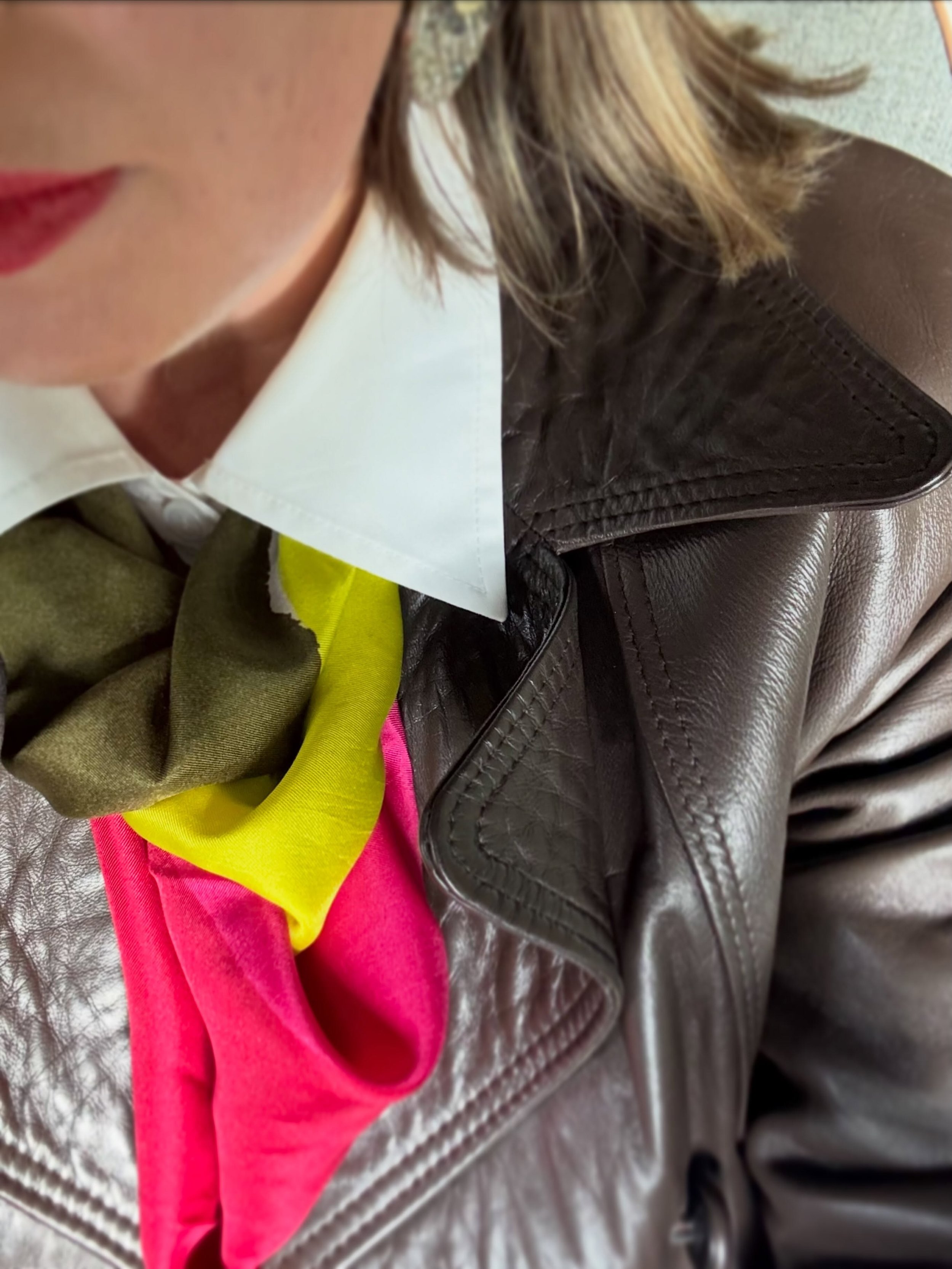 CITY BOUND 🚝
Looking forward to my day @jigsaw_edinburgh
#editinglifewithasplashofcolour