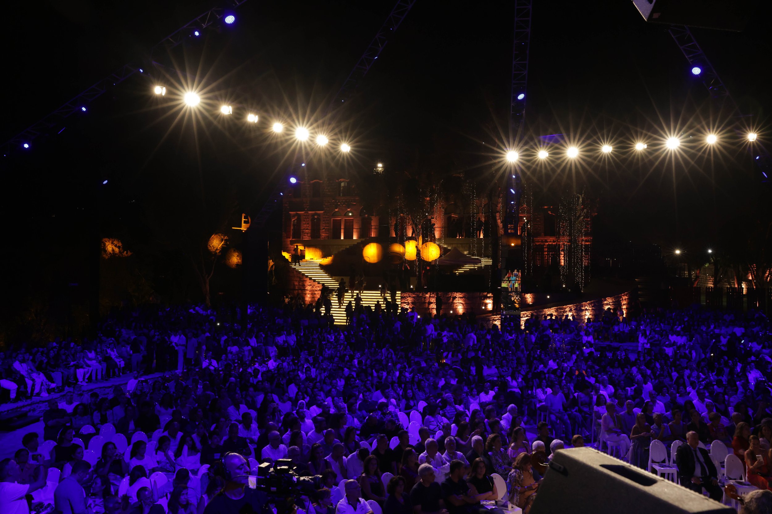 15 - USJ Concert 0906.jpg