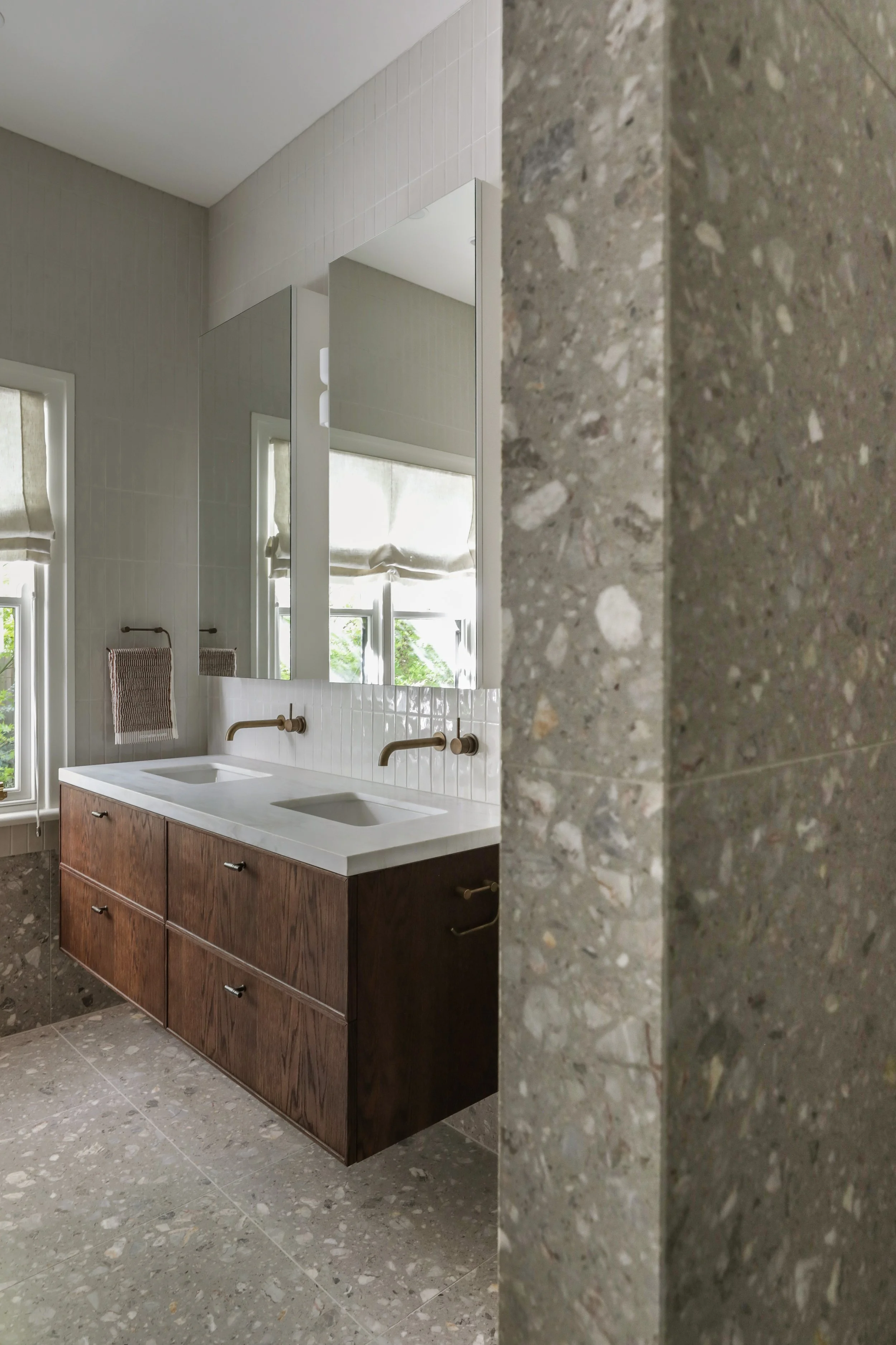 Bec-S-SURREY_HILLS-5593-V2.jpg