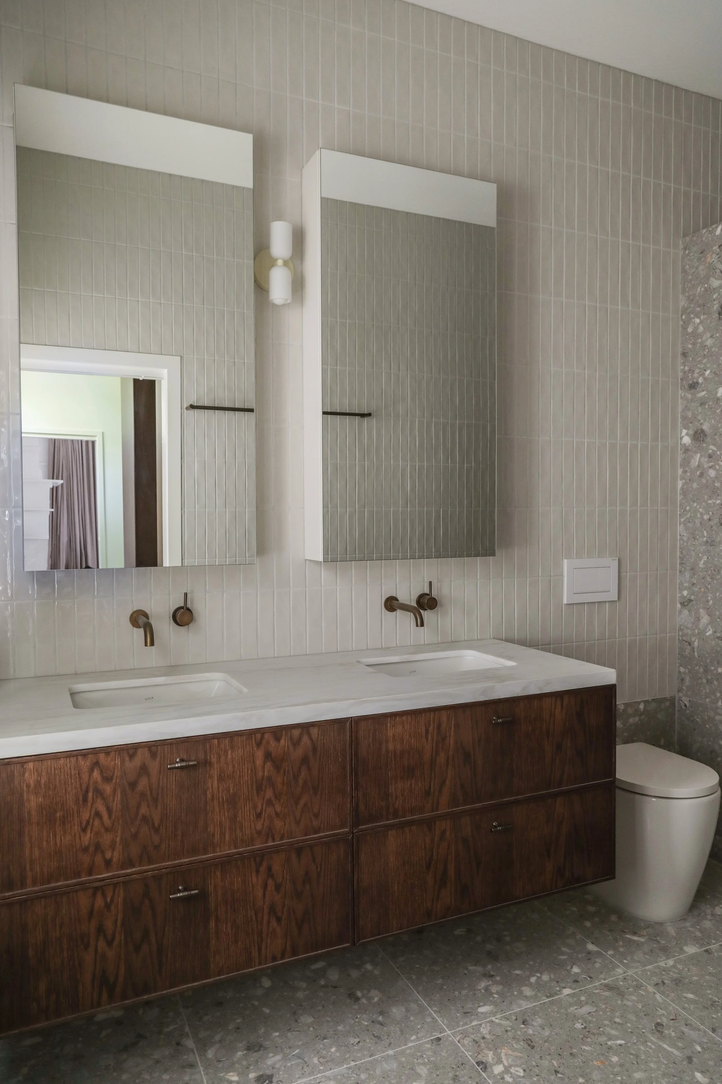 Bec-S-SURREY_HILLS-5600-V2.jpg
