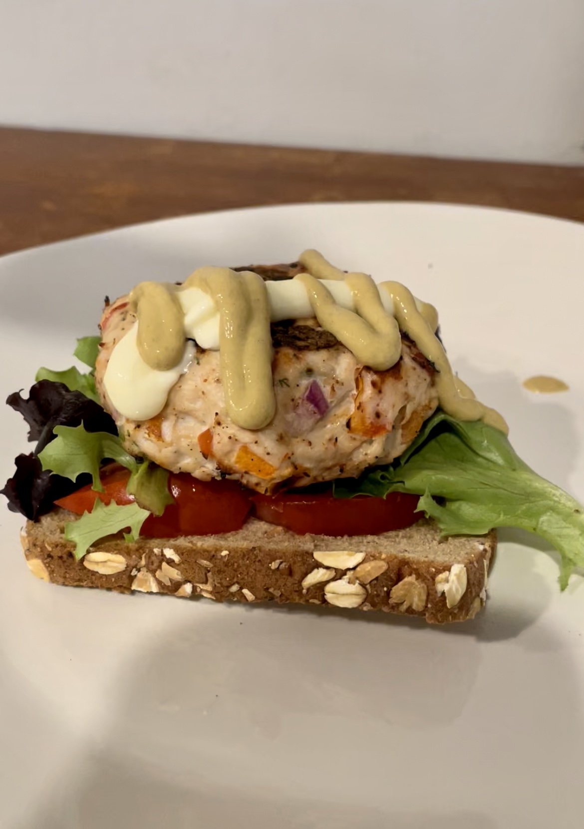 Not Dry Turkey Burgers!