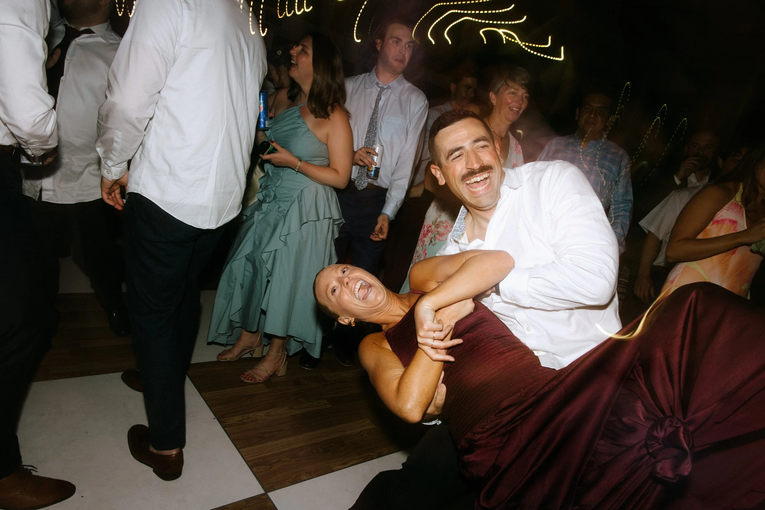 W&B Wedding Sneak Peaks-265.jpg