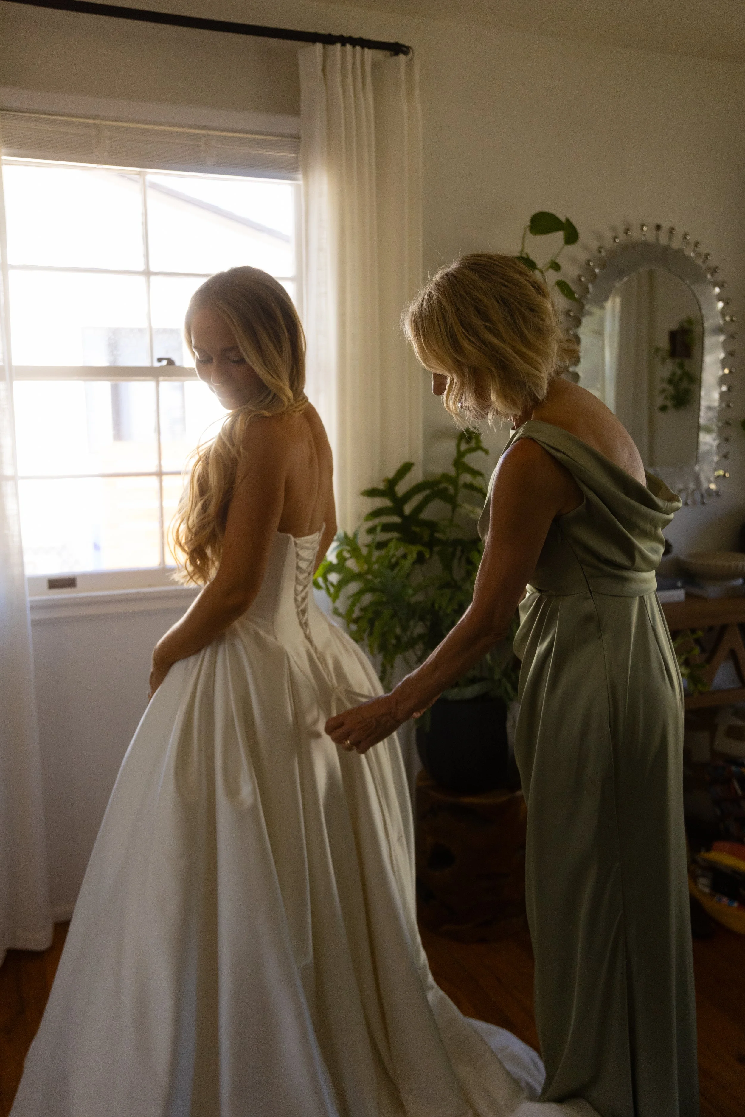 W&B Wedding Sneak Peaks-70.jpg