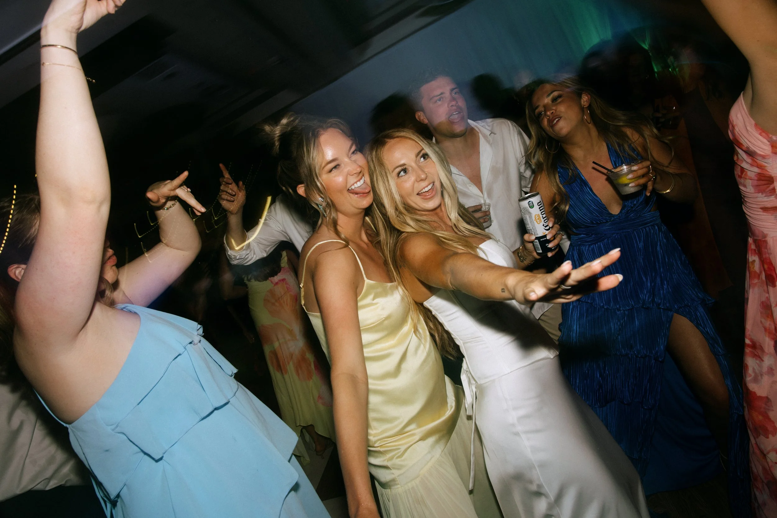 W&B Wedding Sneak Peaks-275.jpg