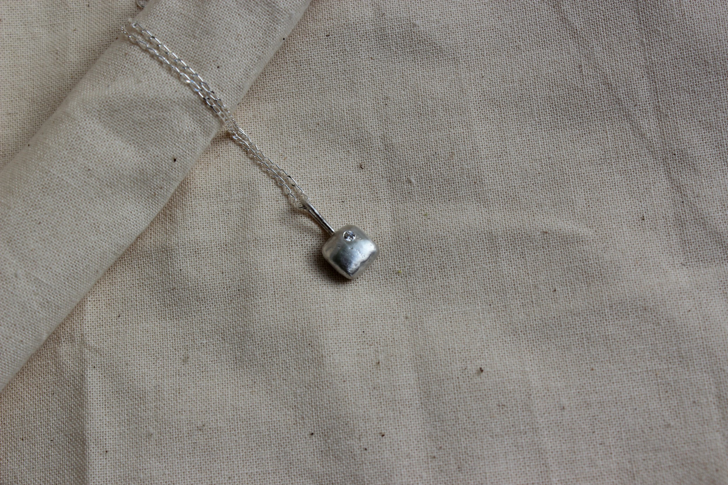 Cuscino Pendant