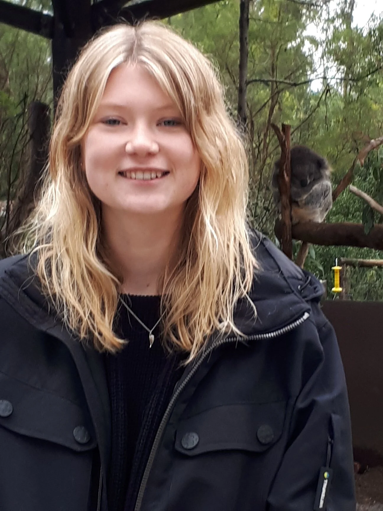 BLONDE HAIR.jpg