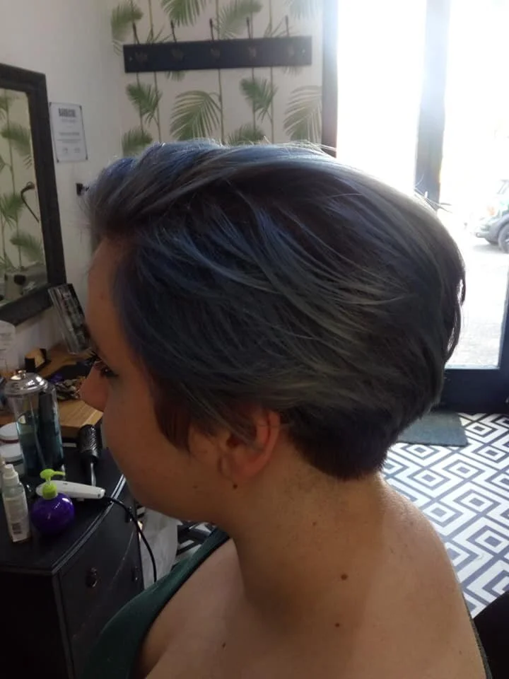 COLOUR HAIR.jpg