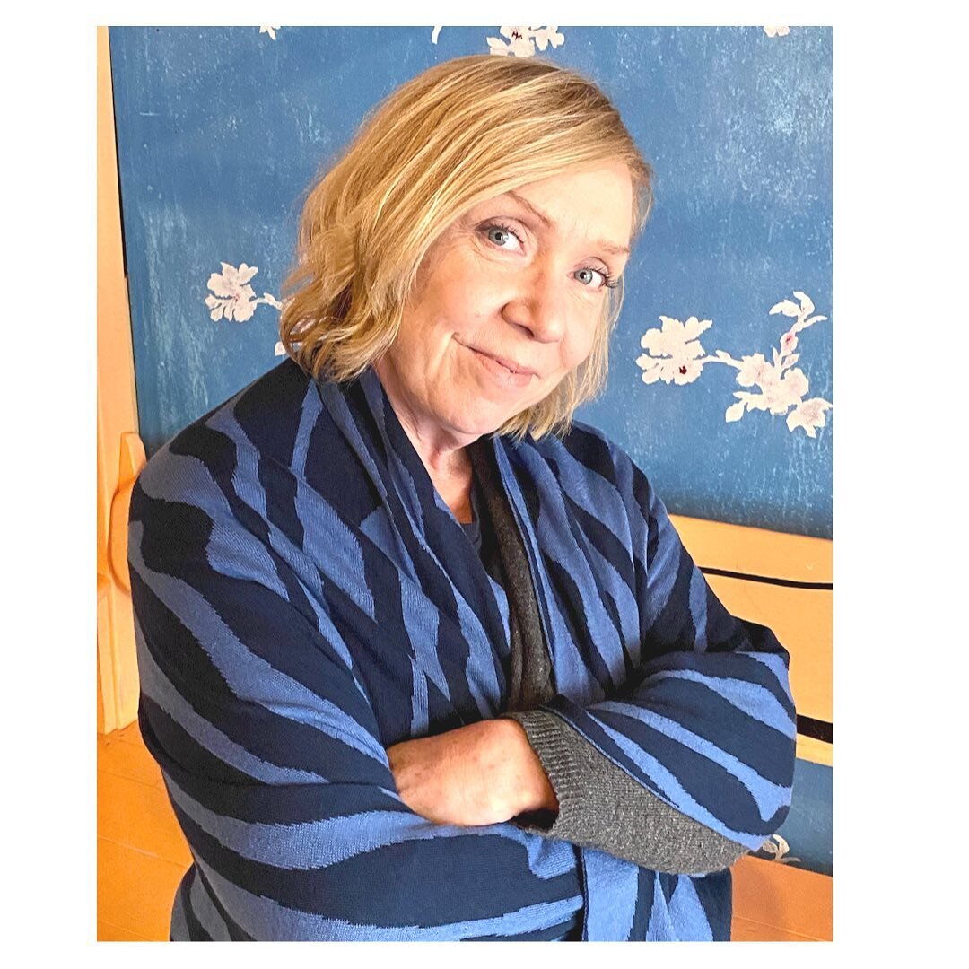 Wrap yourself or your loved one with a huggable soft cotton  scarf wrap. At our colorful coffee spot in Catskill @hilocatskill @maureen520 the mastermind behind @upstatecreative with her wavy blue one. Get yours from our online shop, still time for h