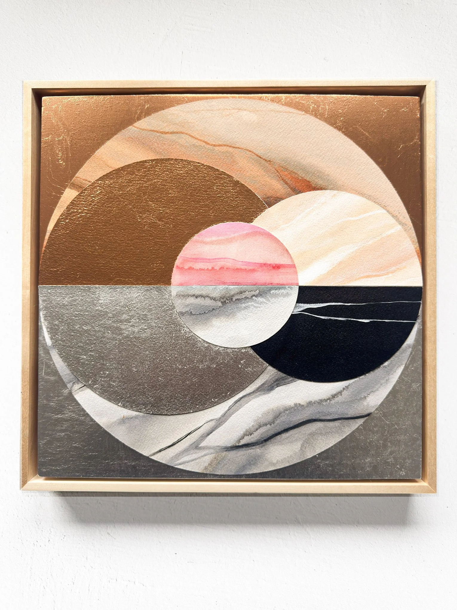 lunarglowfrontframe2.jpg