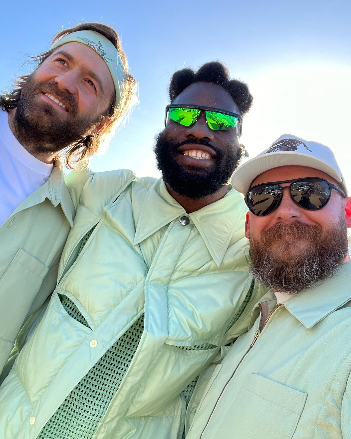 We got to play @coachella with @tobenwigwe &amp; left in mint condition. We love you Tobe. Swipe to see us meet CeeLo.
More pics later.