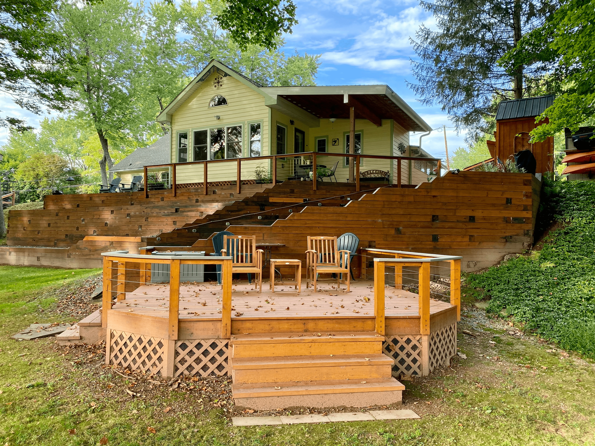Outdoor Deck_Mission Possible Airbnb_Narrowsburg NY.png
