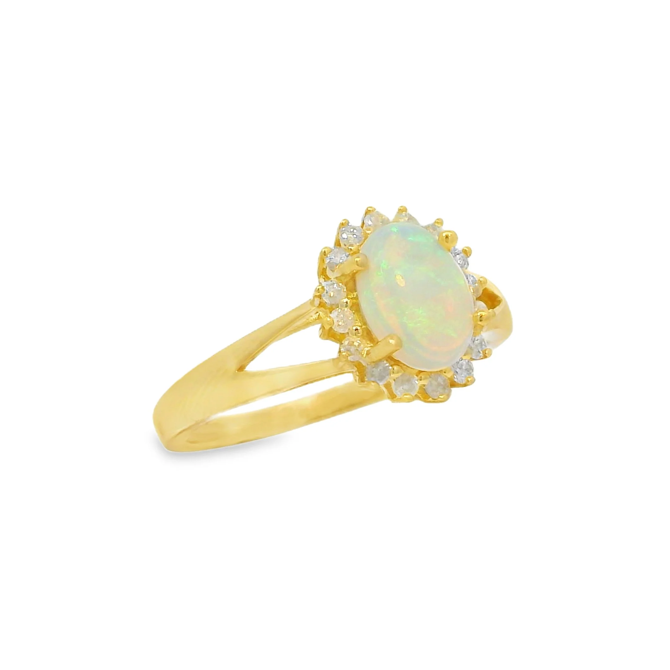 14K Yellow Gold - Oval Cut - Opal Ring