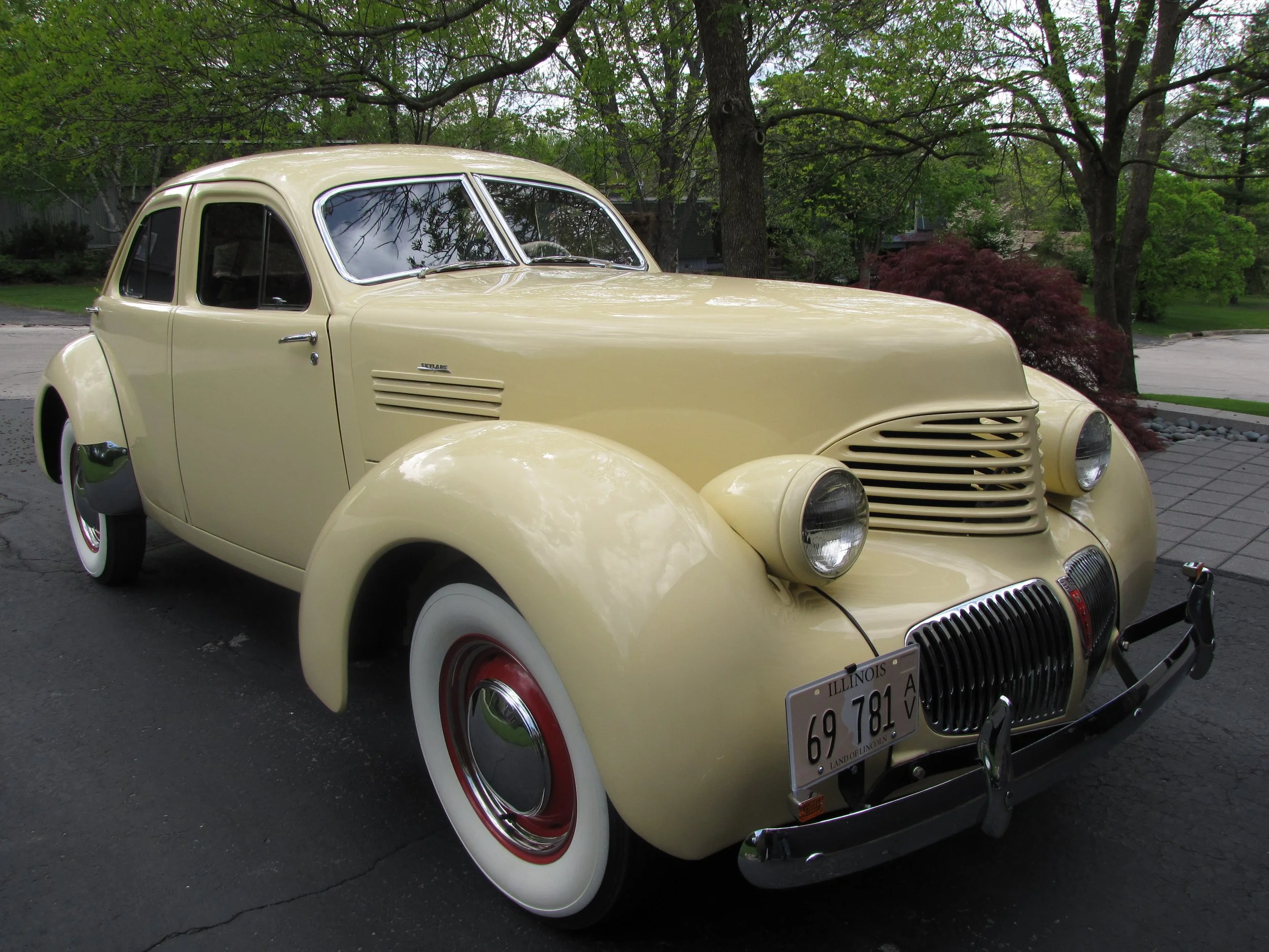 1941_ModelR_Skylark_Yellow.jpg
