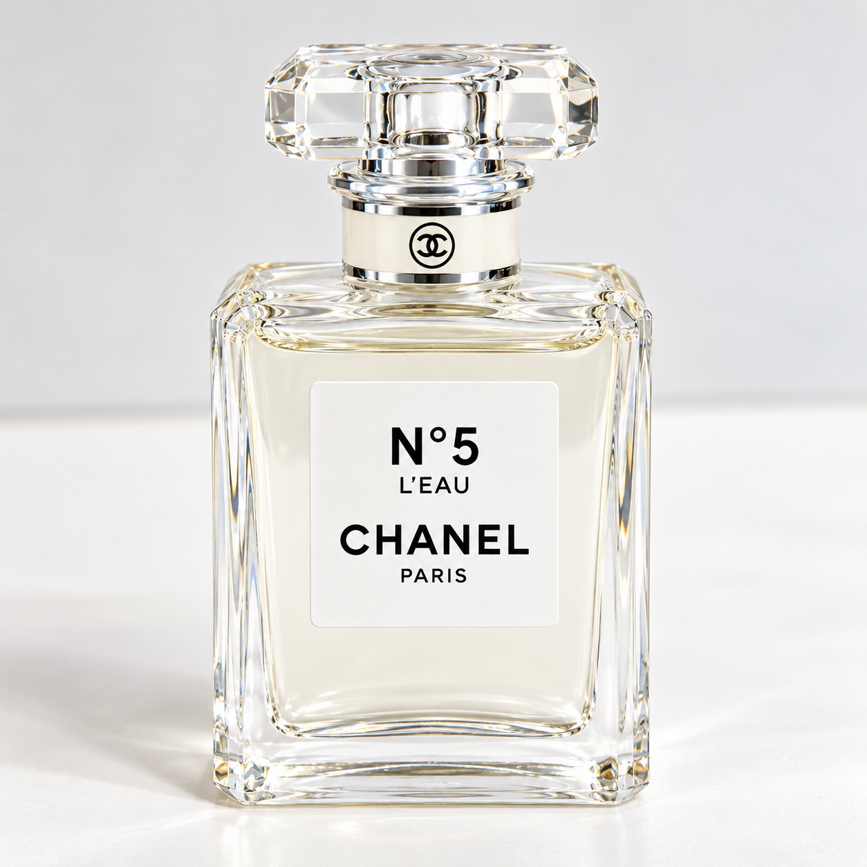 CHANEL - N°5 L'EAU (Mini Perfume)