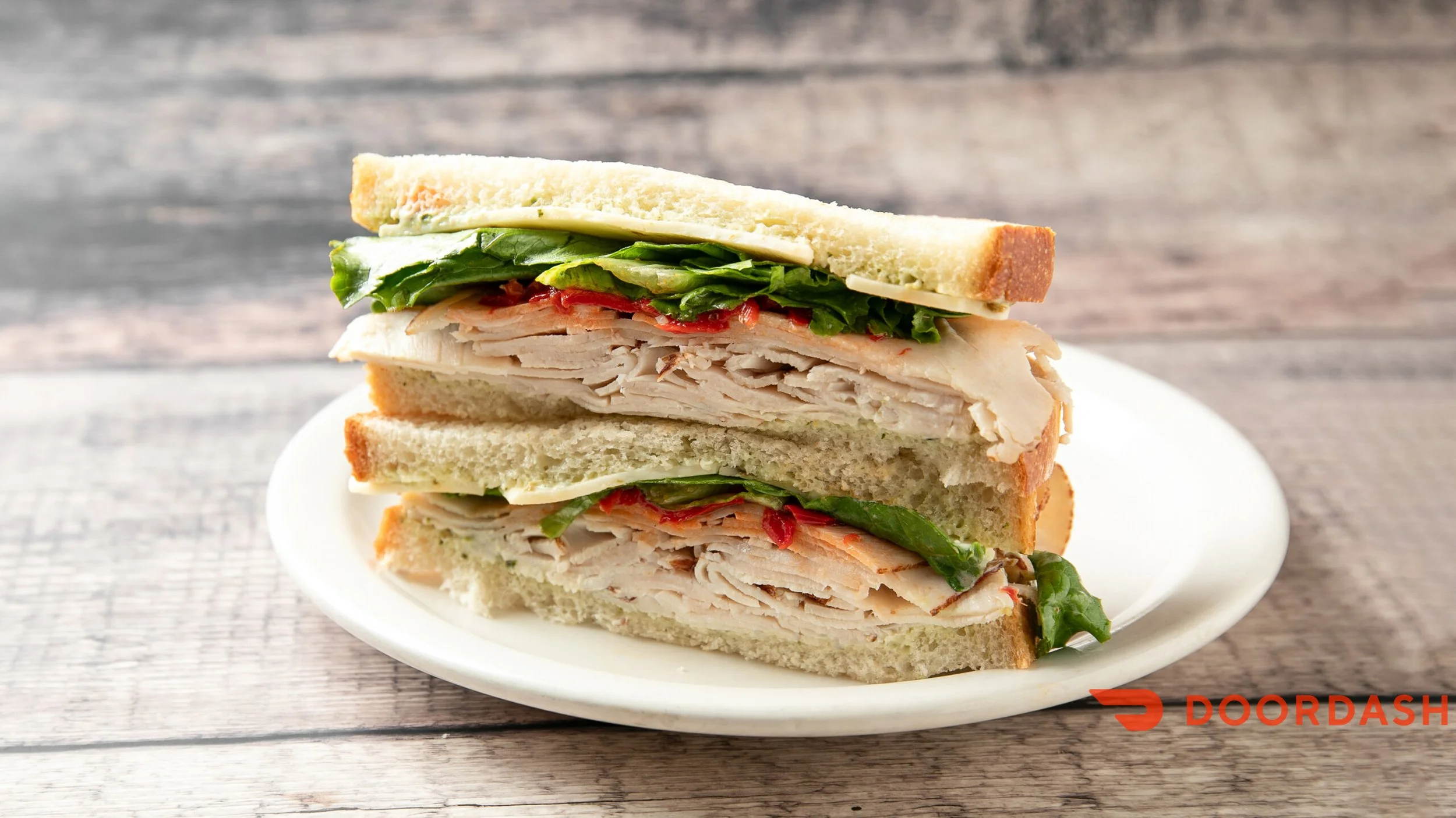 Turkey_pesto_sandwich.jpg
