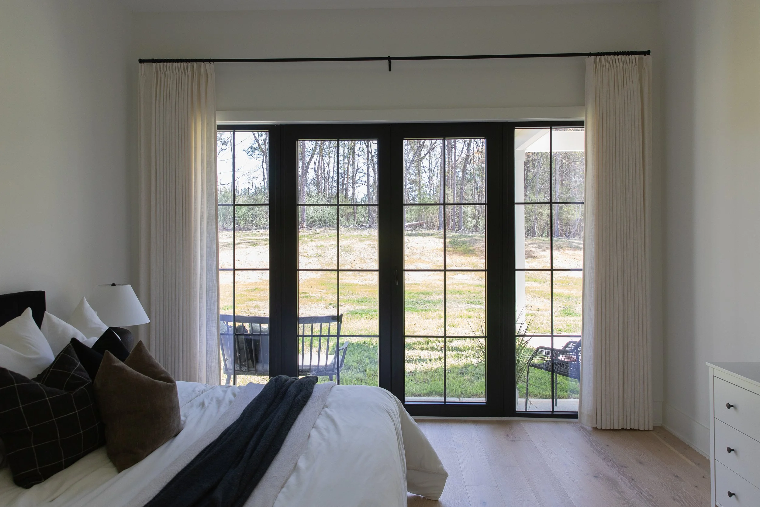 SouthEnd and Sedgefield Homeowners: Should You Renovate or Start Over?