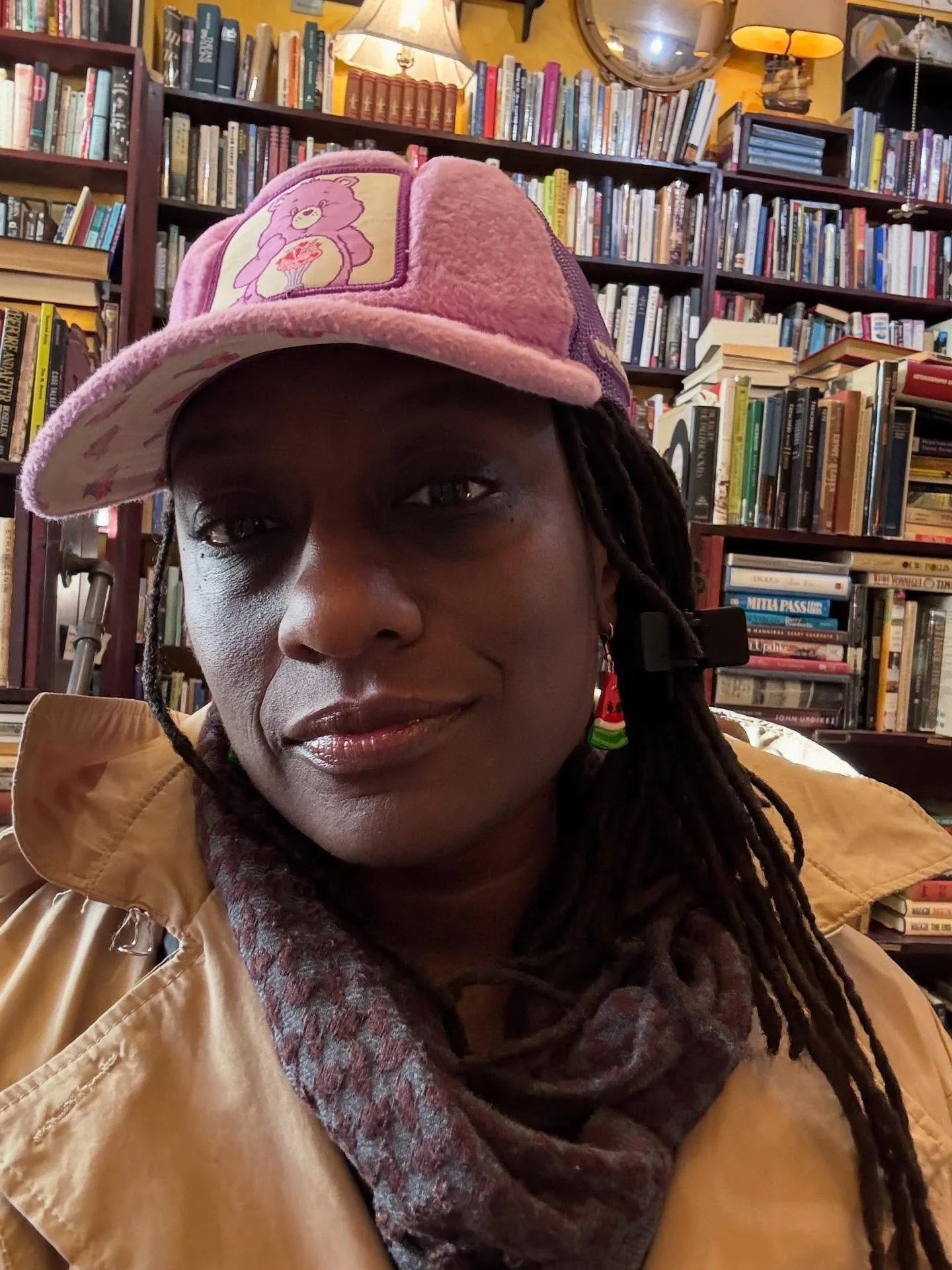 Out and about Sunday after lovely morning at Second Unitarian Church. Went to the market in Logan Square to support vendors impacted by recent ICE raids, and then to a favorite bookstore in Rogers Park where I did not buy any books or tchotchkes whic