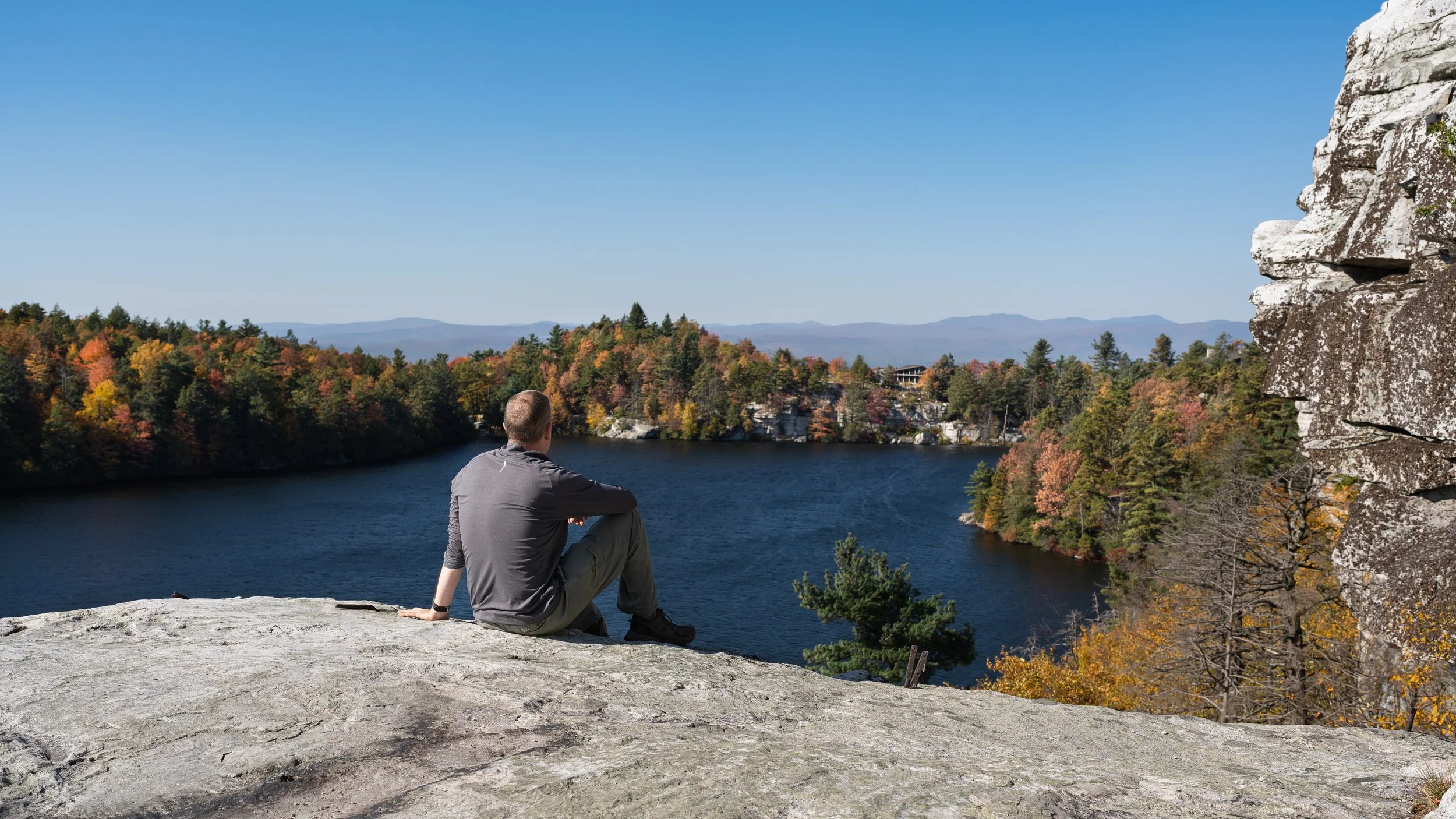 Lake Minnewaska Overlook.JPG