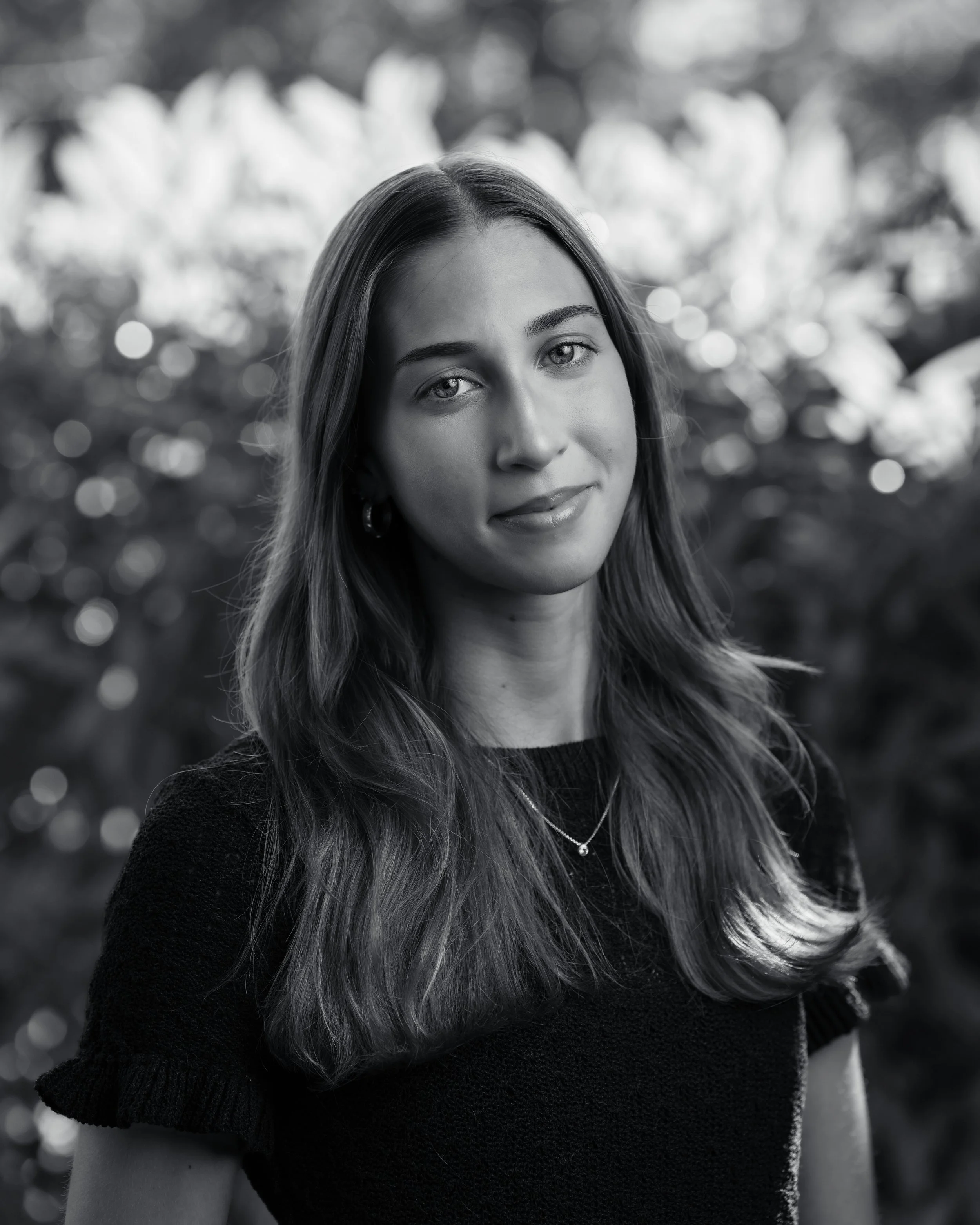 Isabella Portraits.jpg