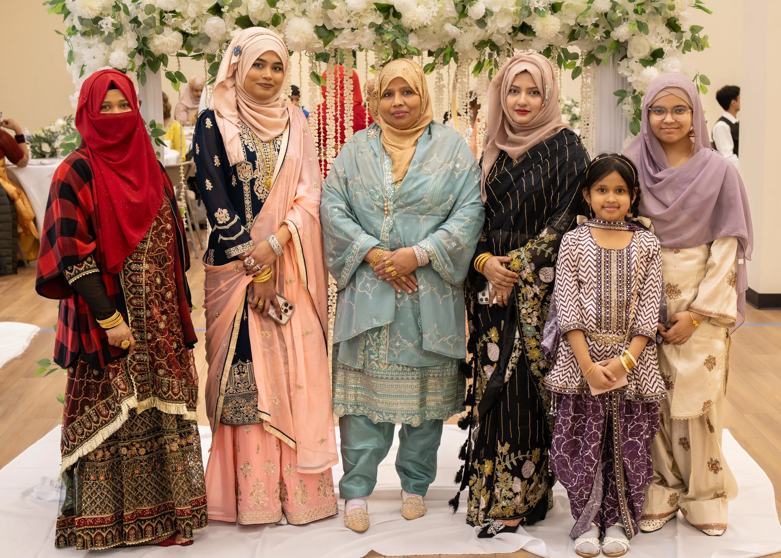 Wedding Guests2-3.jpg