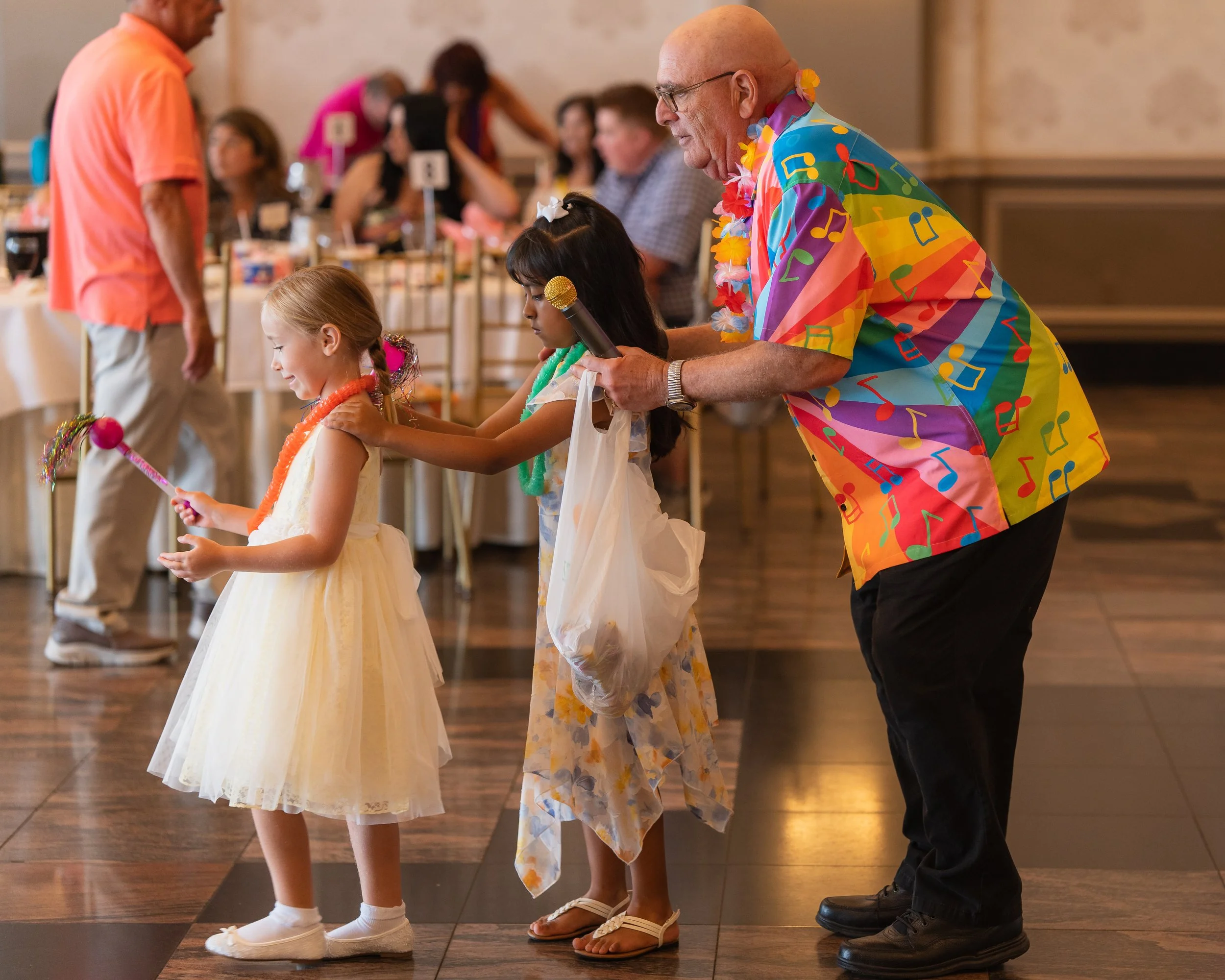 Dancing Guests-2.JPG