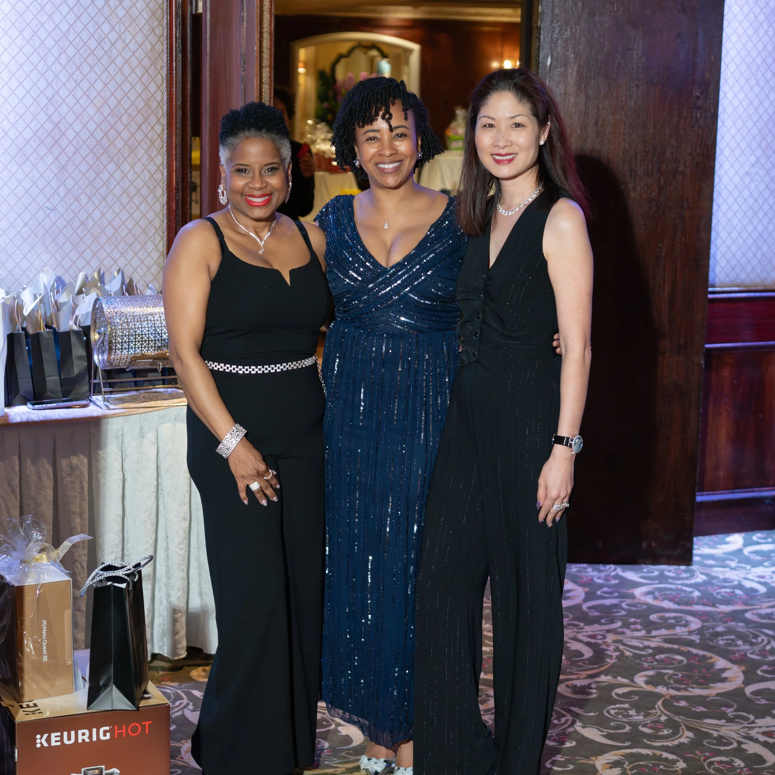 diamonds and sparkles-420.jpg