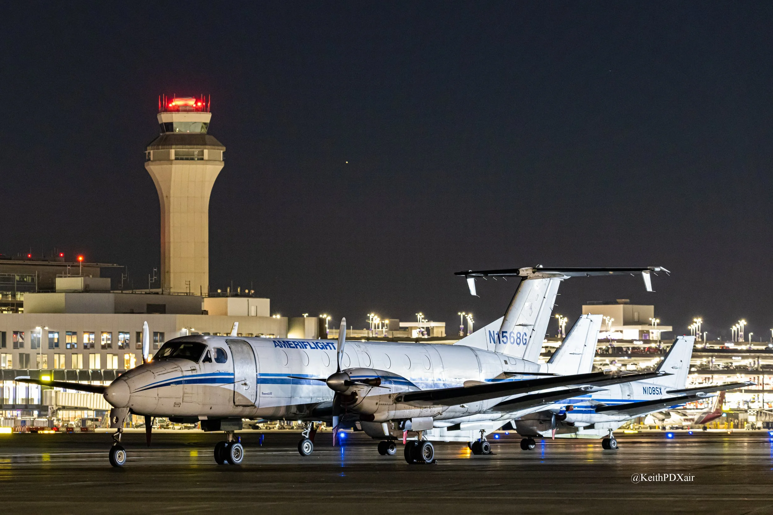 2560 Ameriflight Beechcraft 1900C B190 Beech1900 N1568G 10/12/22