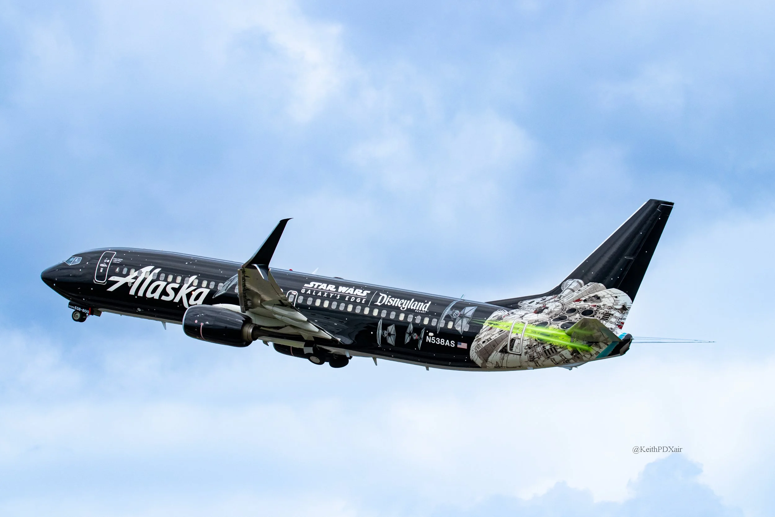 9827 Alaska Airlines 737-800 N538AS "Galaxy's Edge" 5/20/2022