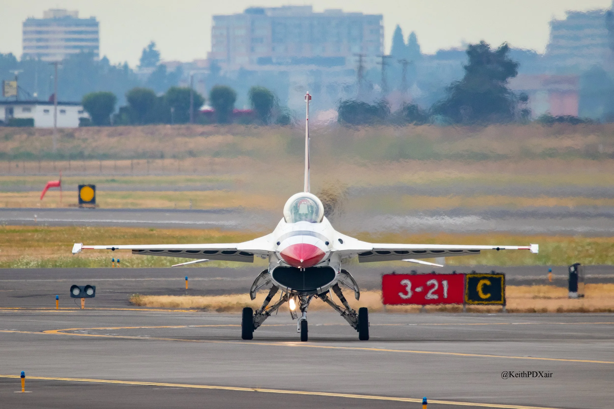 5202 USAF Thunderbirds Oregon International Airshow 2022 8/18/2022