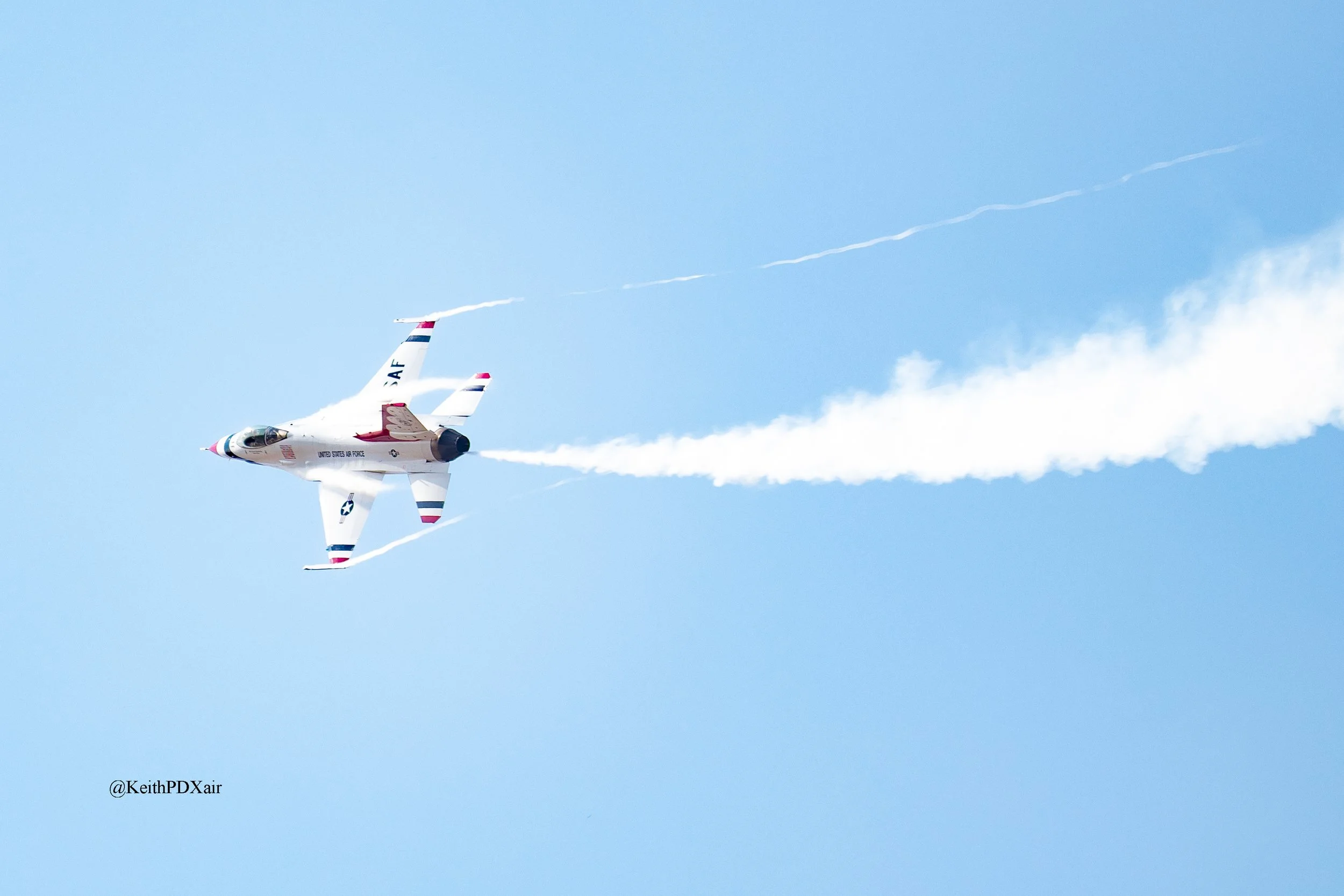 5613 USAF Thunderbirds Oregon International Airshow 2022 8/18/2022