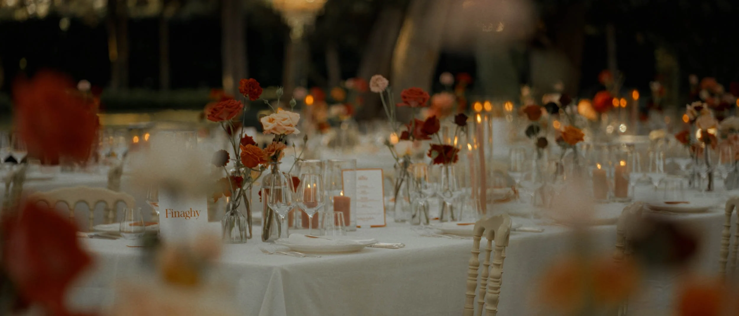 Table layout at wedding in italy