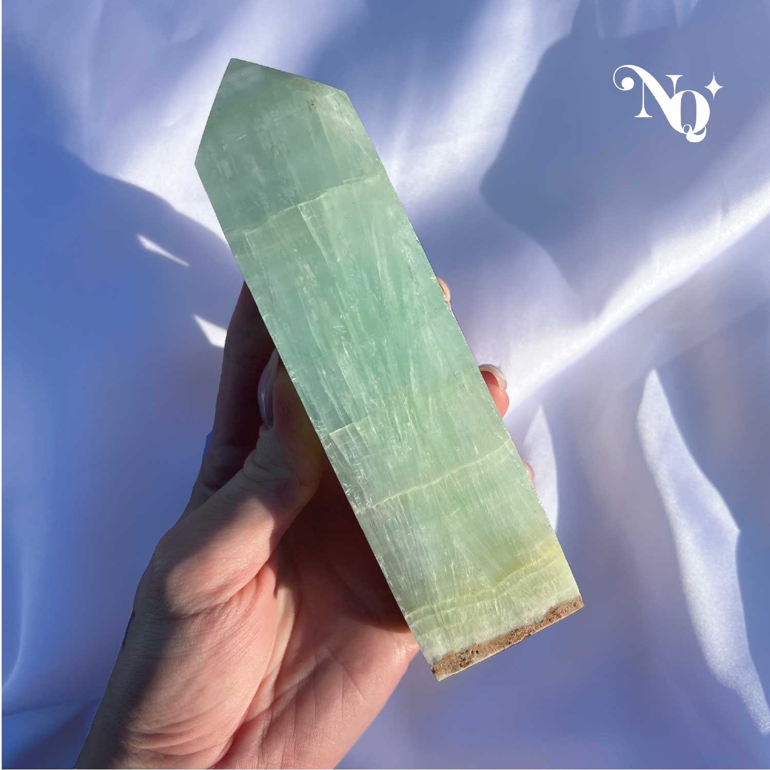 Pistachio or green calcite obelisk