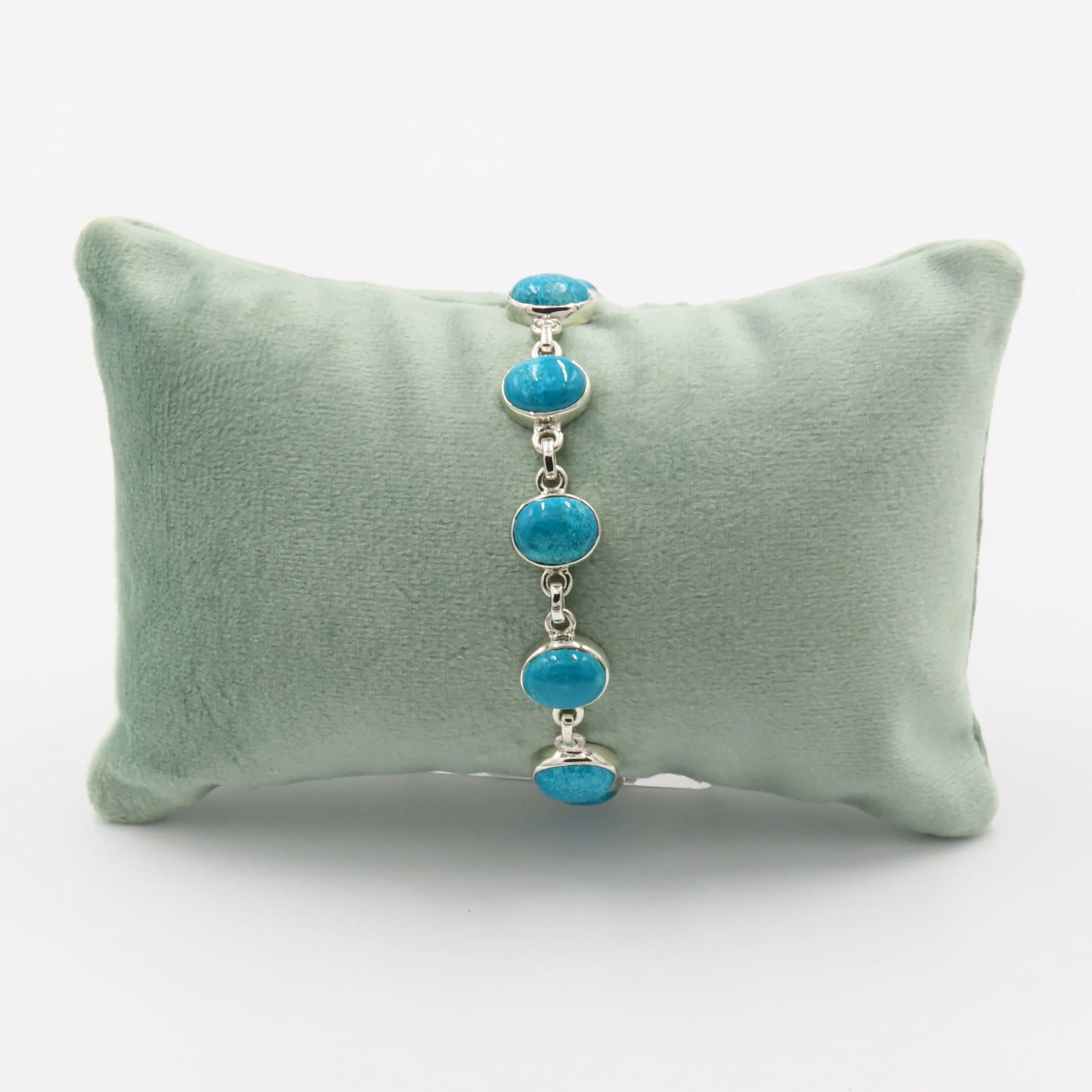 Crystal Jewellery UK.jpg