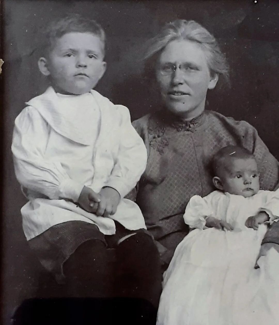 This is my American great-grandmother Charlotte. One hundred and twenty years ago she was a doctor, living and working in China, travelling around (with three small children) administering medical care to rural communities in Shaanxi. She spoke manda
