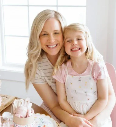 Mini &amp; Me Craft Session

Spend some gentle creative time together with our Mini &amp; Me crafting session &mdash; a relaxed activity designed for a grown-up and their little companion to make something special side by side.

Everything is provide