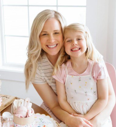 Mini &amp; Me Craft Session

Spend some gentle creative time together with our Mini &amp; Me crafting session &mdash; a relaxed activity designed for a grown-up and their little companion to make something special side by side.

Everything is provide