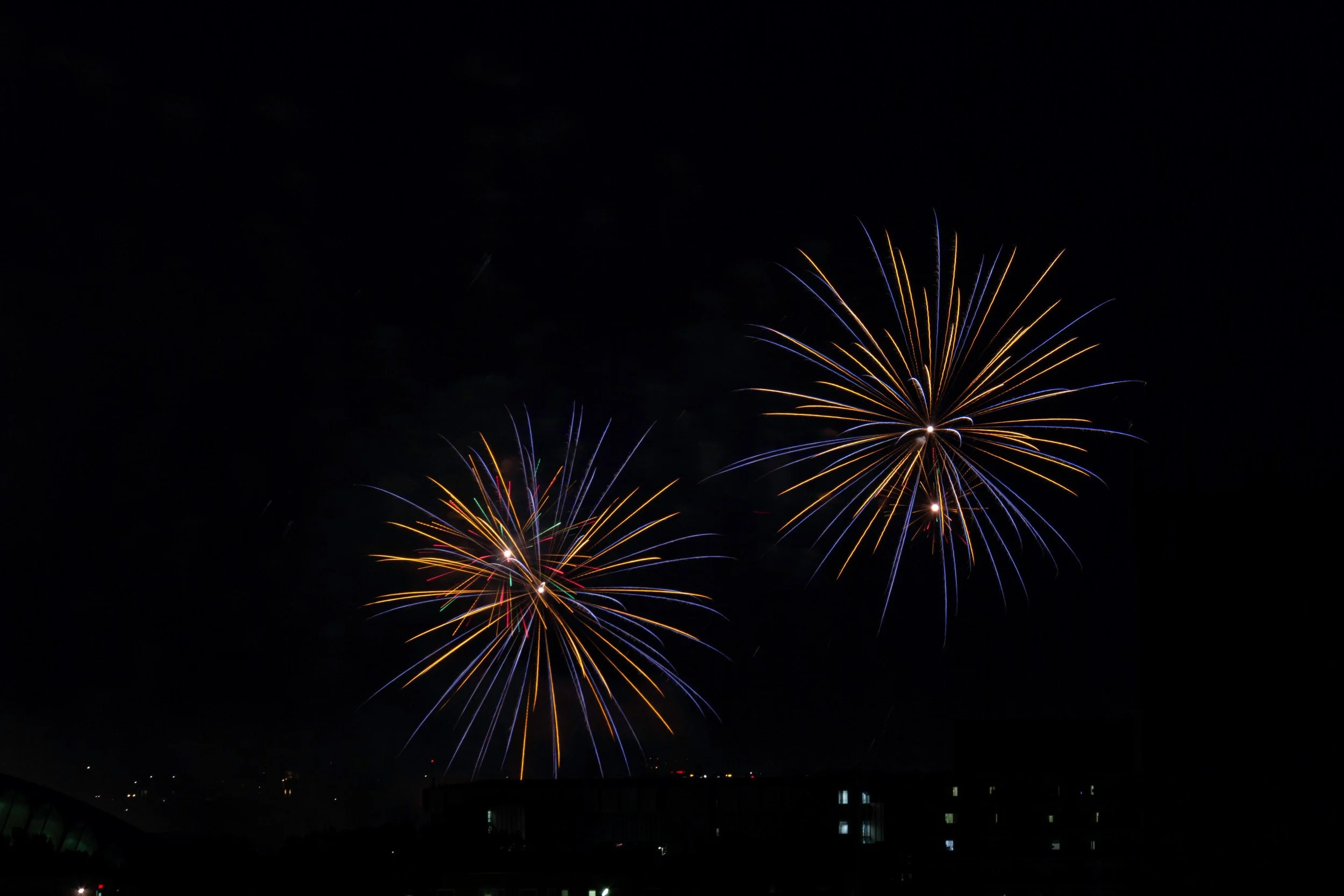 2020_Stampede_fireworks_open_10.jpg