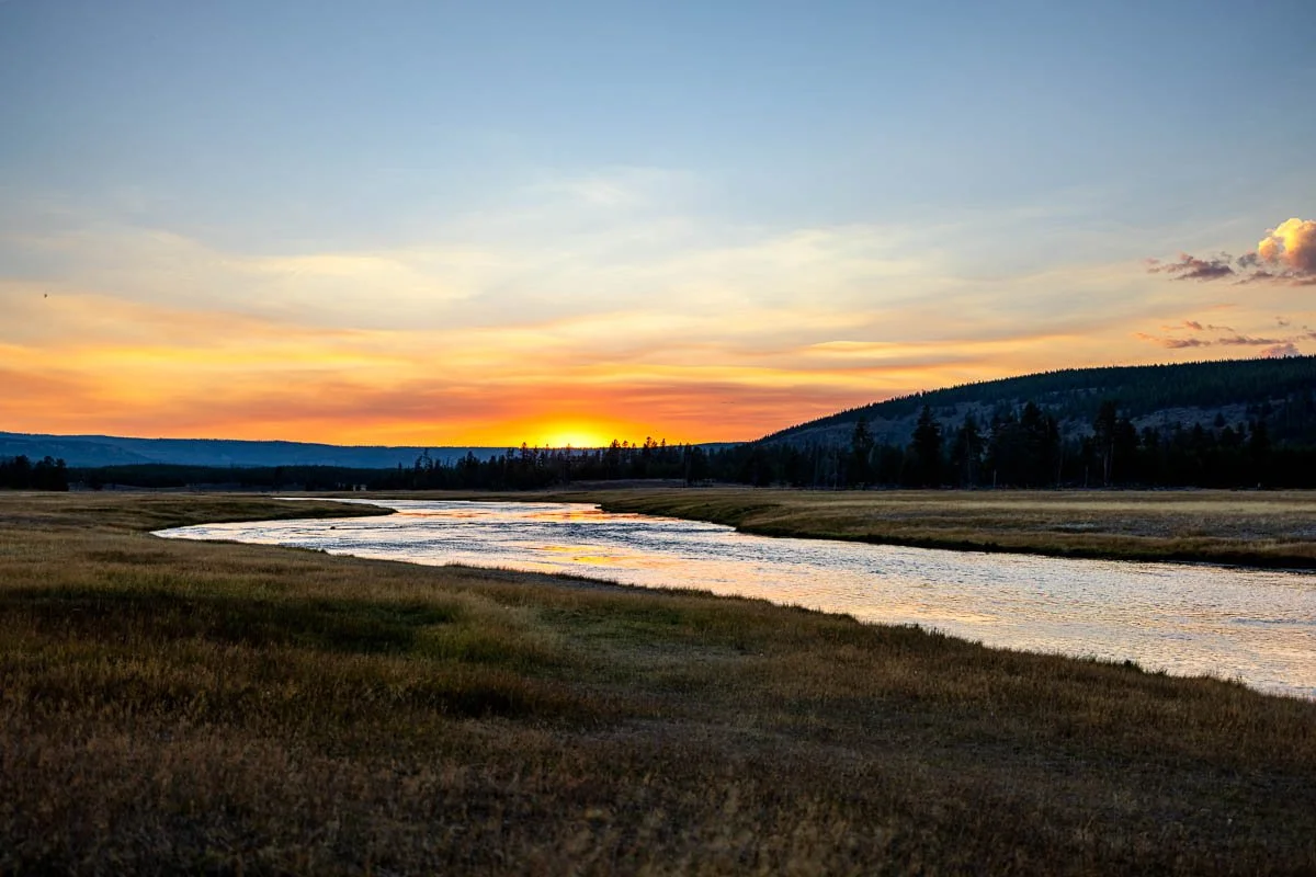 Yellowstone_sun_set_FB.jpg