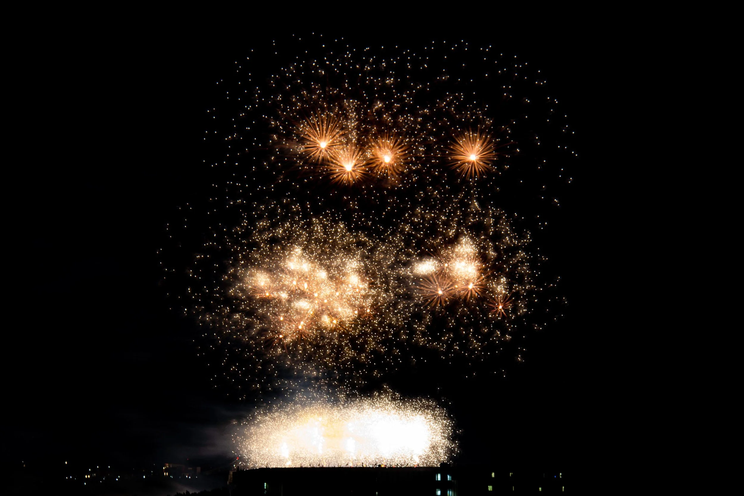 2020_Stampede_fireworks_open_5.jpg