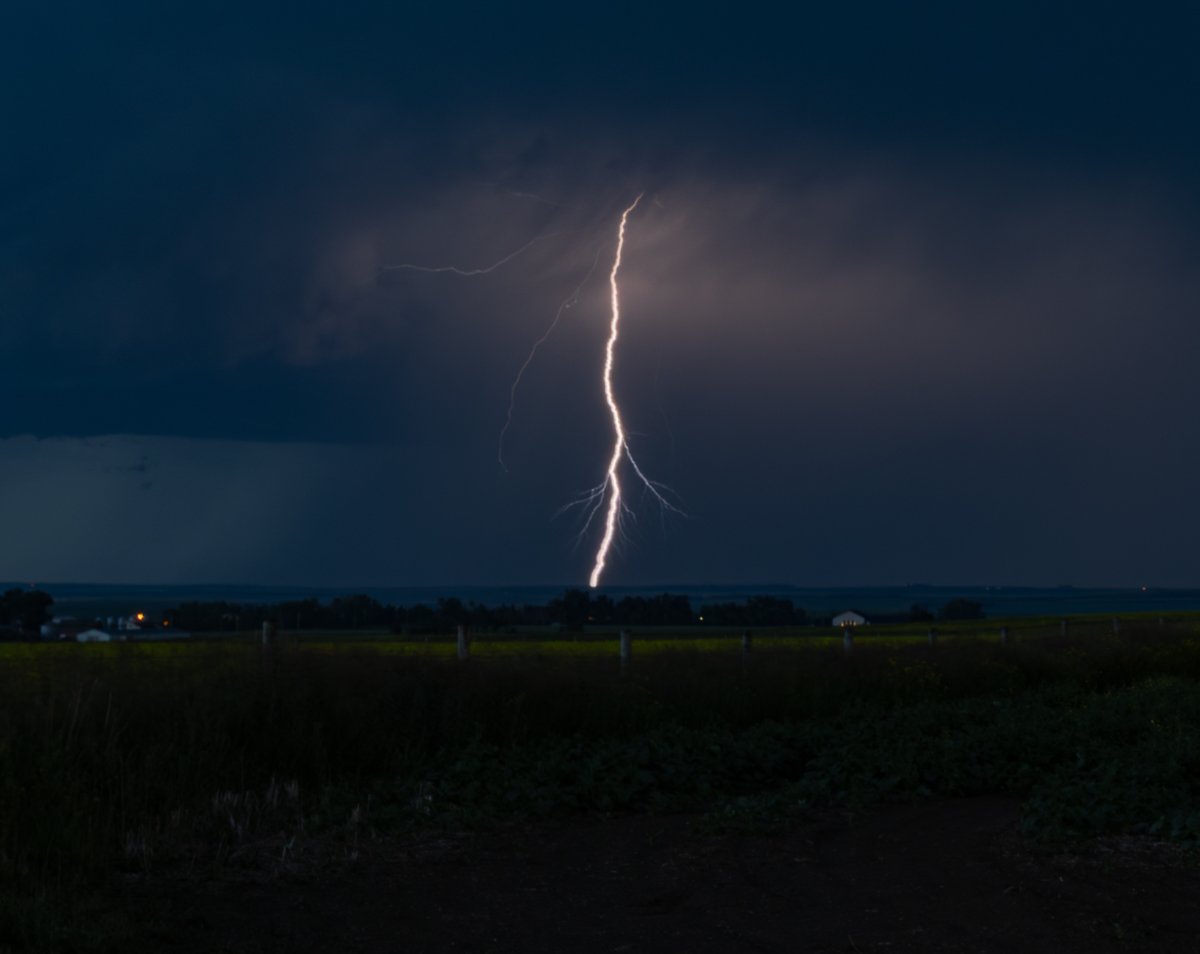 Prairie_Storm_lightning_FB.jpg