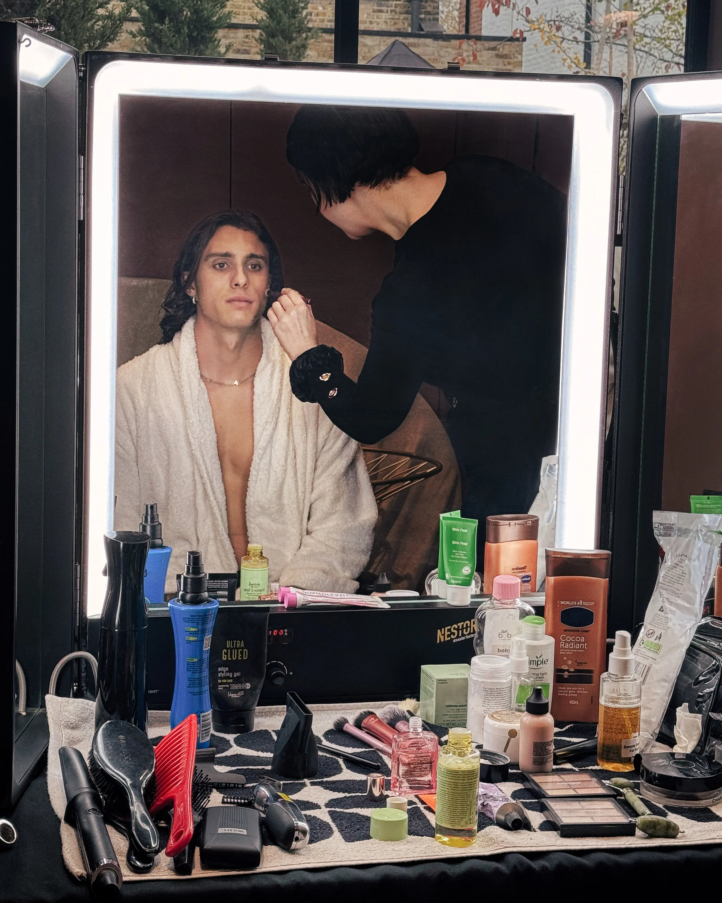 Delta_Talent26_BTS_4x5_004.jpg