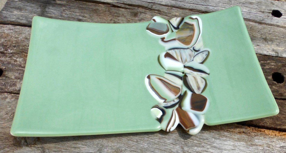 Rainforest Platter, 2021
Sandi Martina
Klin formed glass
16in x 9in x 1 3/4in
$425