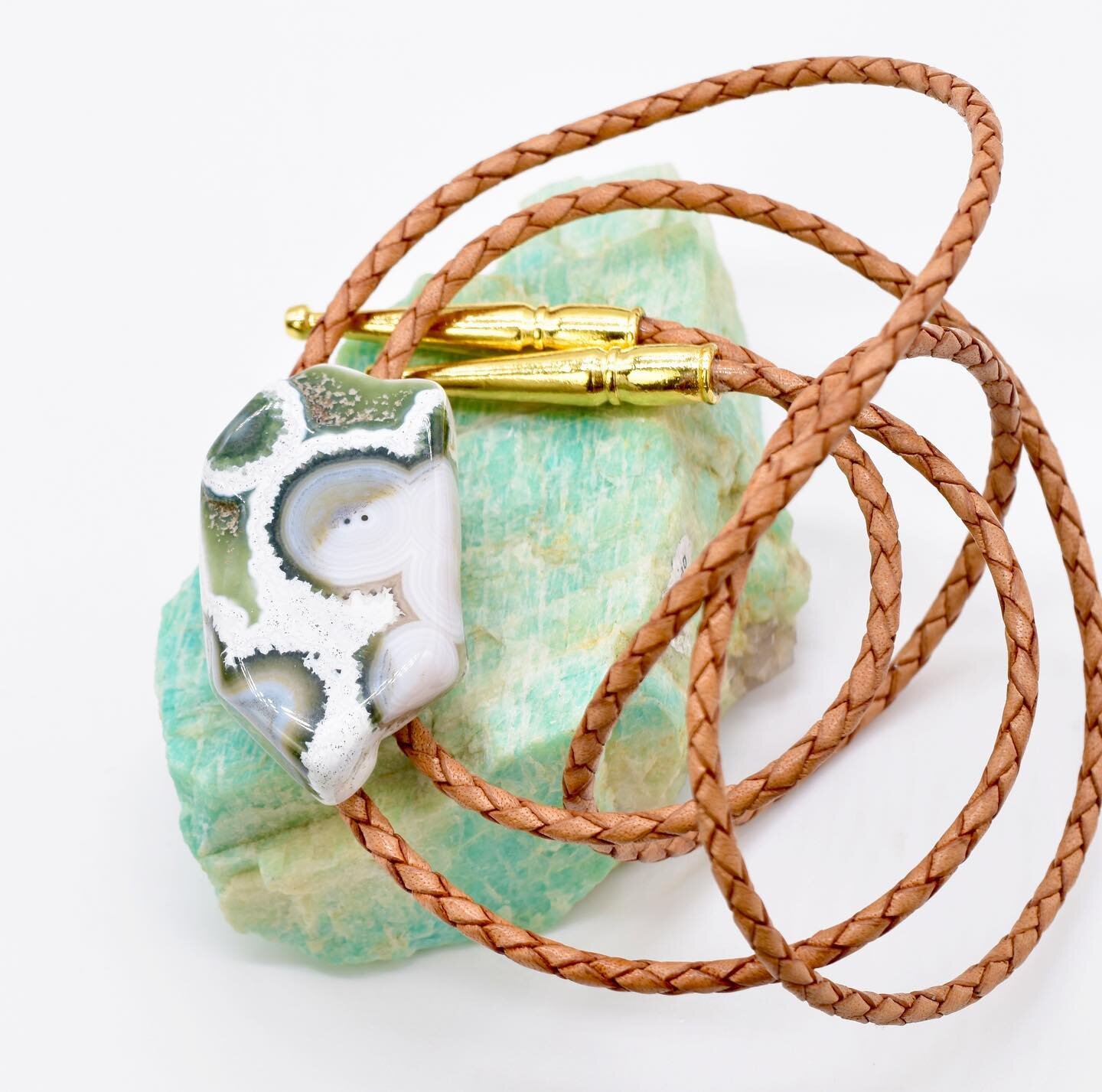 🌊 ocean jasper bolo tie 🌊
now available at firstwaterjewelry.com
&bull;
&bull;
&bull;
#firstwaterjewelry #bolotie #westernwear #stonejewelry #oceanjasper #oceanjasperjewelry