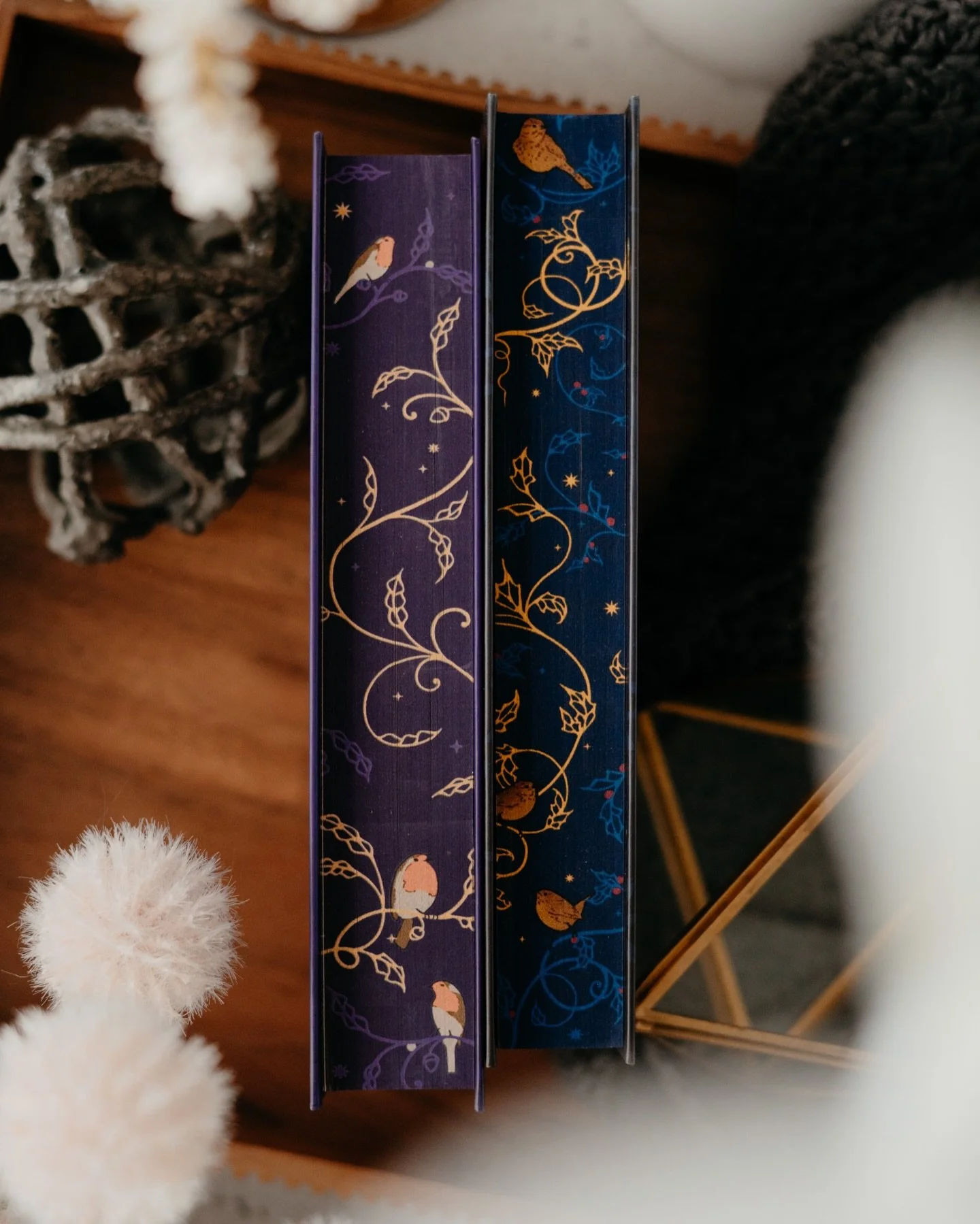 Happy Friday!
⠀⠀⠀⠀⠀⠀⠀⠀⠀
What do you use for a backdrop for your photos? I need ideas 👀 (don&rsquo;t mind my dark blanket draped over a barstool propped up with with a box 🫣)
⠀⠀⠀⠀⠀⠀⠀⠀⠀
I&rsquo;m still figuring out the light in the new place and some