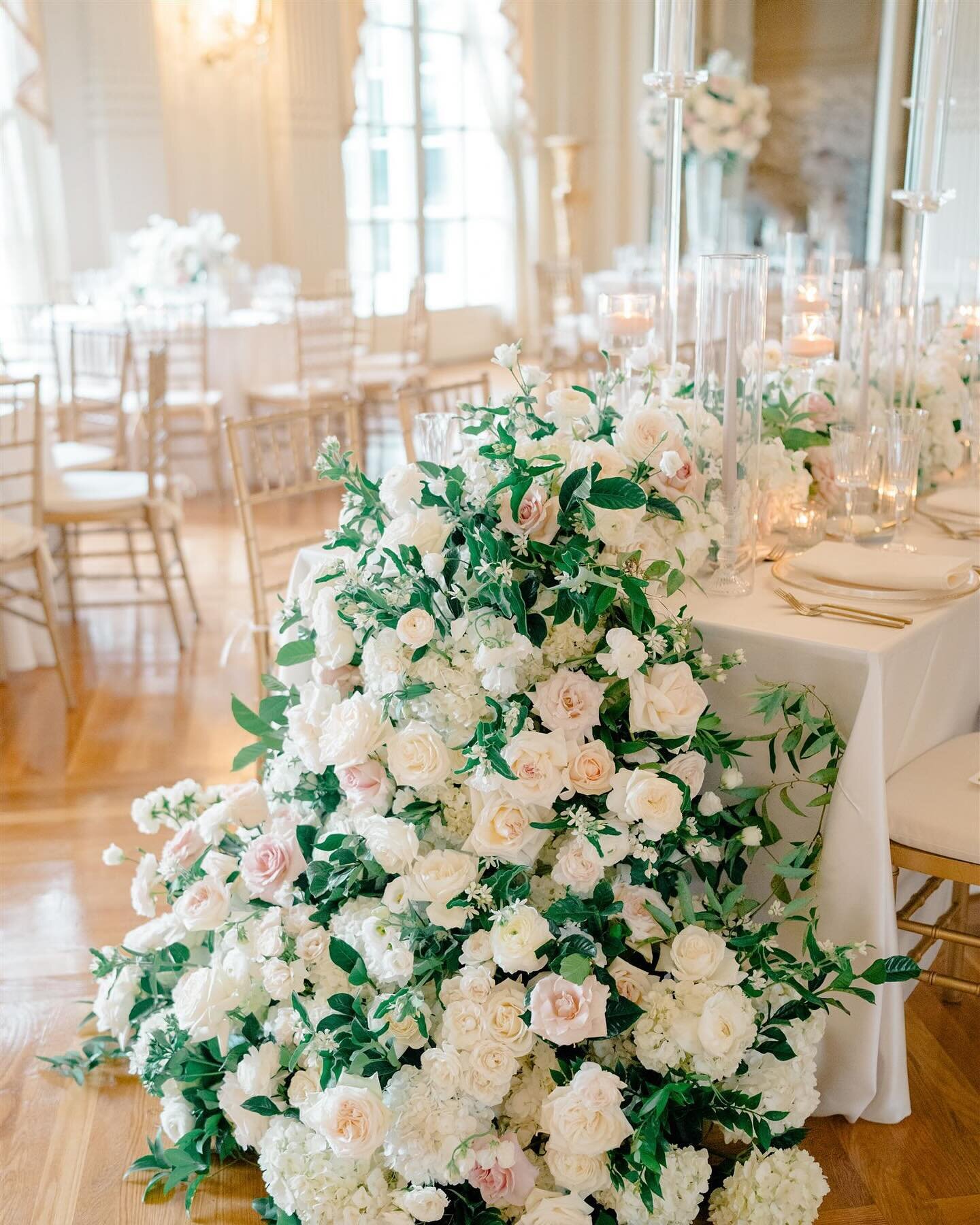 Alvina and Deepak&rsquo;s wedding was straight out of a fairytale, incredibly enchanting and full of love✨It was equal parts romantic and whimsical, creating the most perfect day. A pastel floral palette added a delicate and charming touch to their d