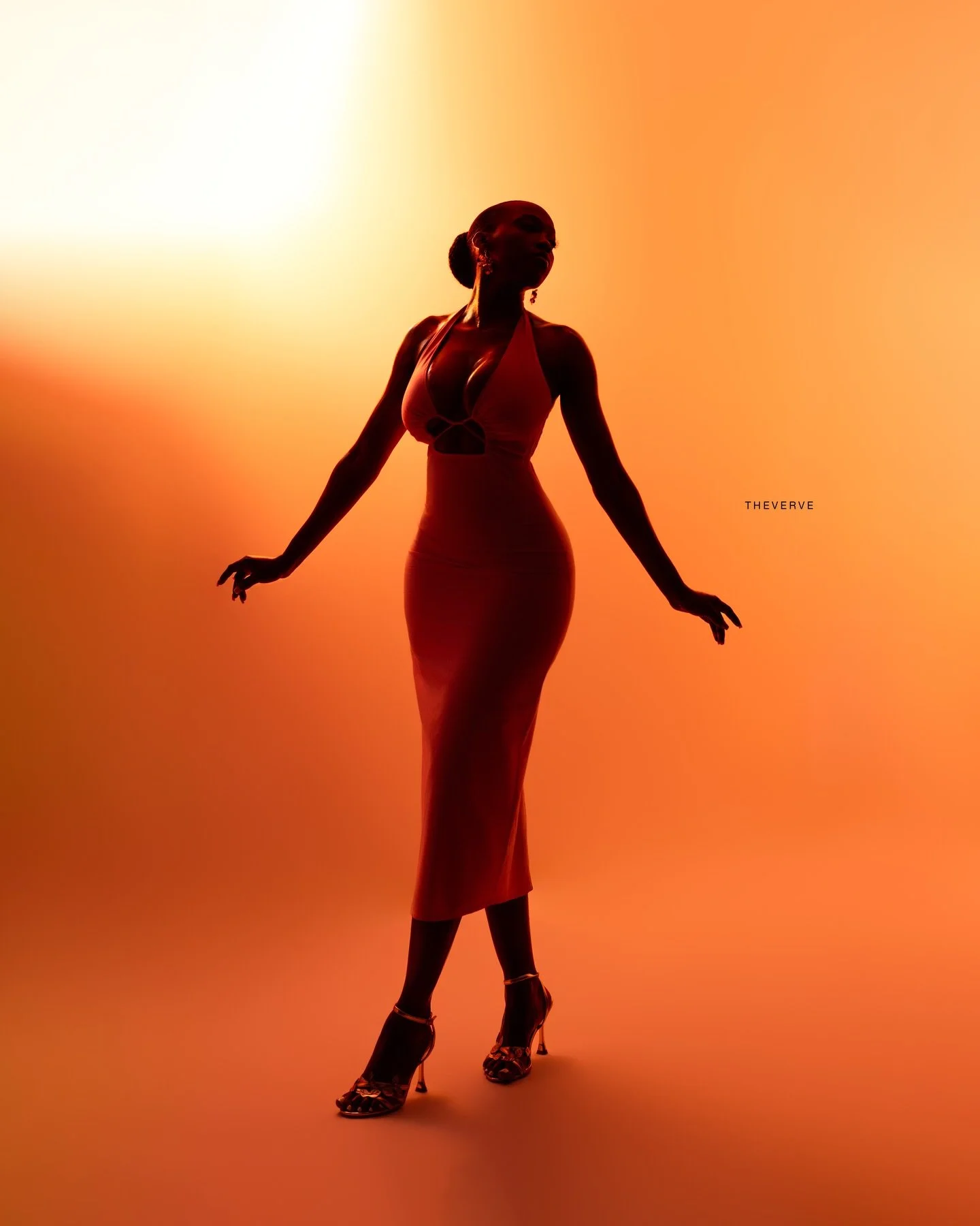 𝐓𝐖𝐈𝐋𝐈𝐆𝐇𝐓

PHOTO: @theverve.studio
LOCATION: TheVerve Studio, Gaborone, Botswana.

.

.

.

.

 

#silouette 
#birthday
#beauty
#Botswana 
#theverve