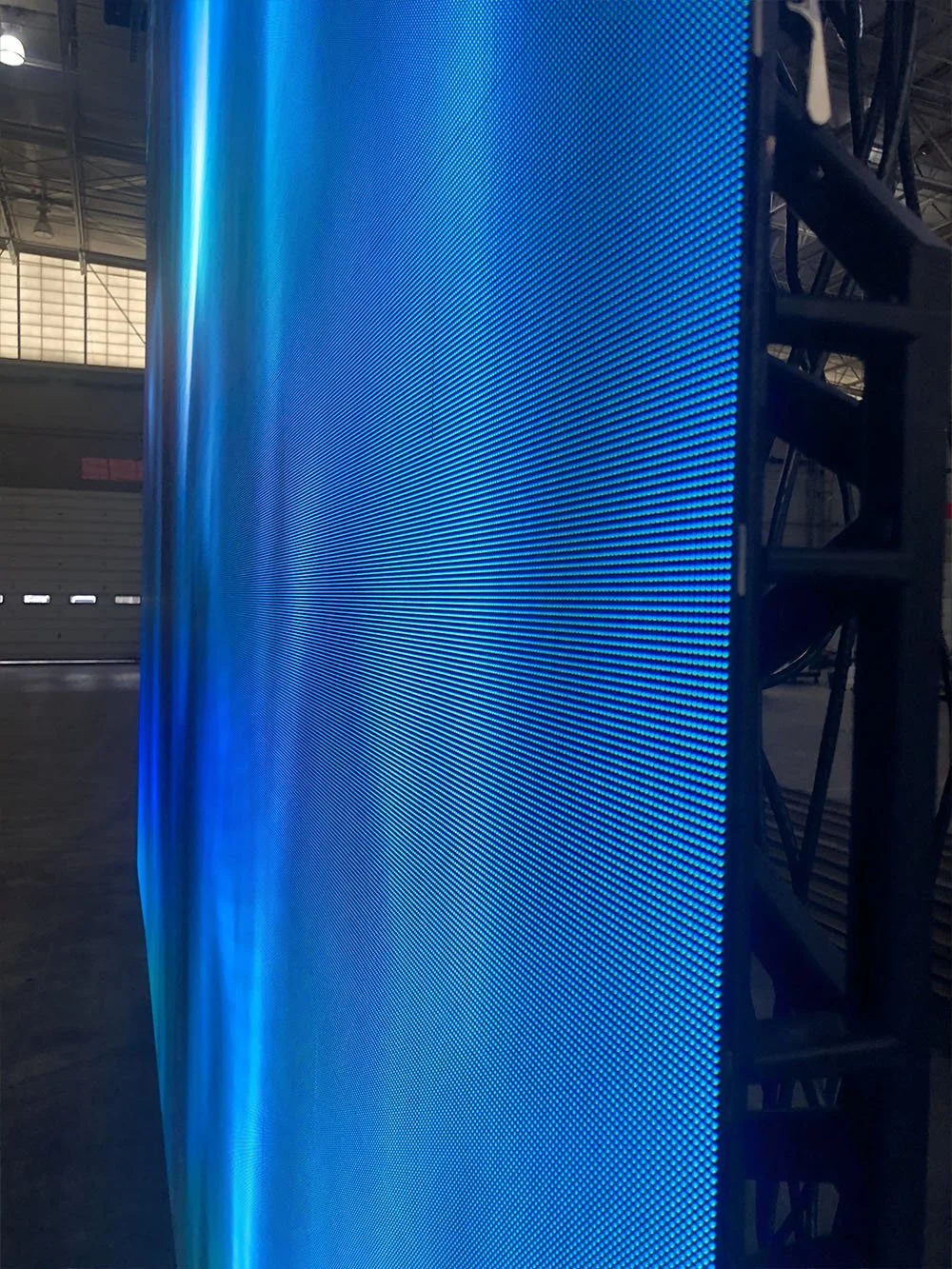 hanger_4.jpg